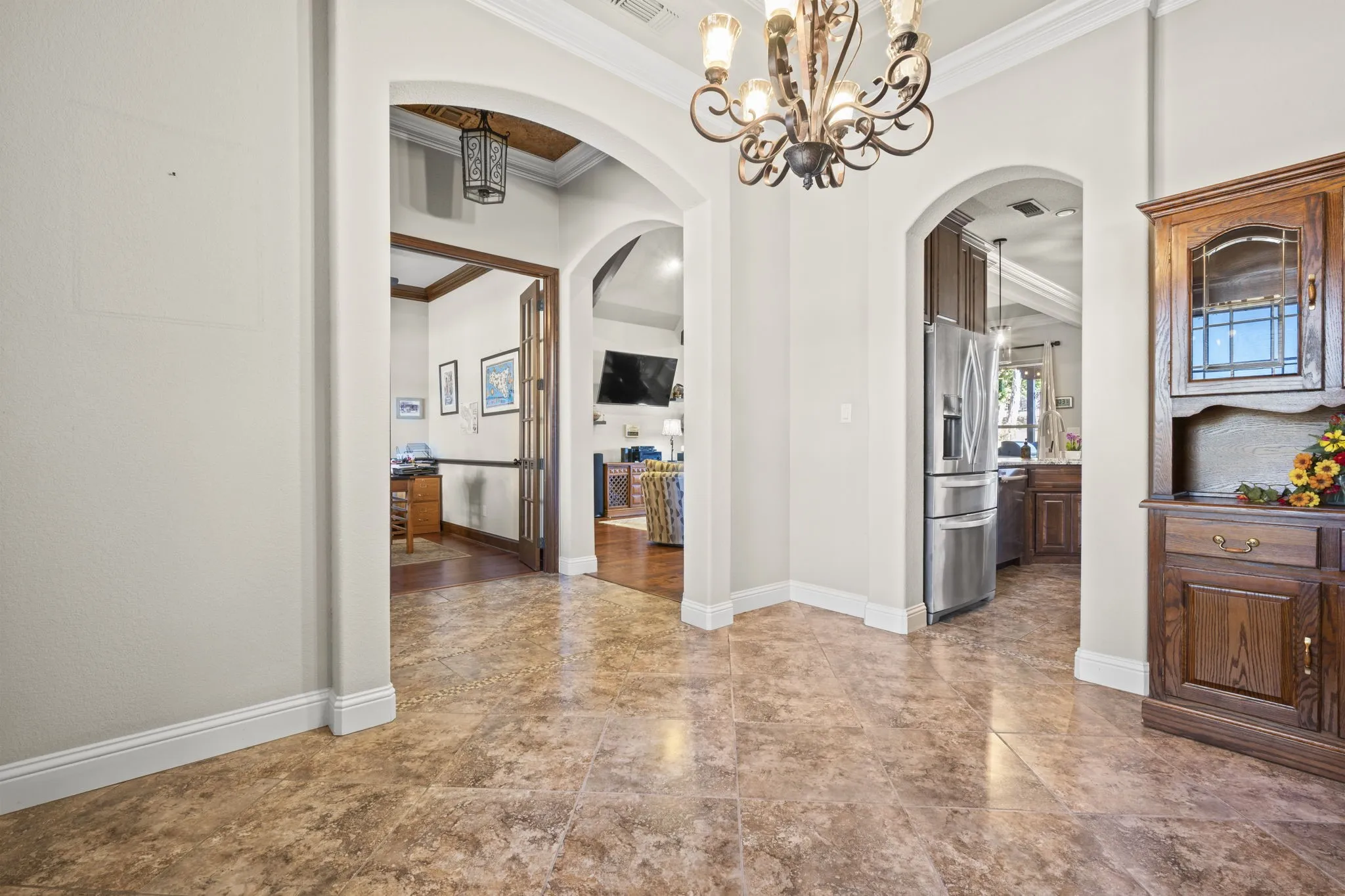 Single Family Residence For Sale in Hood County , 3719 Lonesome Creek Road, Granbury, Texas 76049, 4 Bedroom, 3 Bathroom, 2 Garage spaces, 2,310 Sqft, built in 2011, Preowned, mls#21171346, Real Estate Agent in Granbury, Homes For Sale in Hood county, Homes For Sale in Granbury, Realtor in Granbury Texas, Real Estate Brokerage Independent Realty Texas, Luminita Cordes Realtor