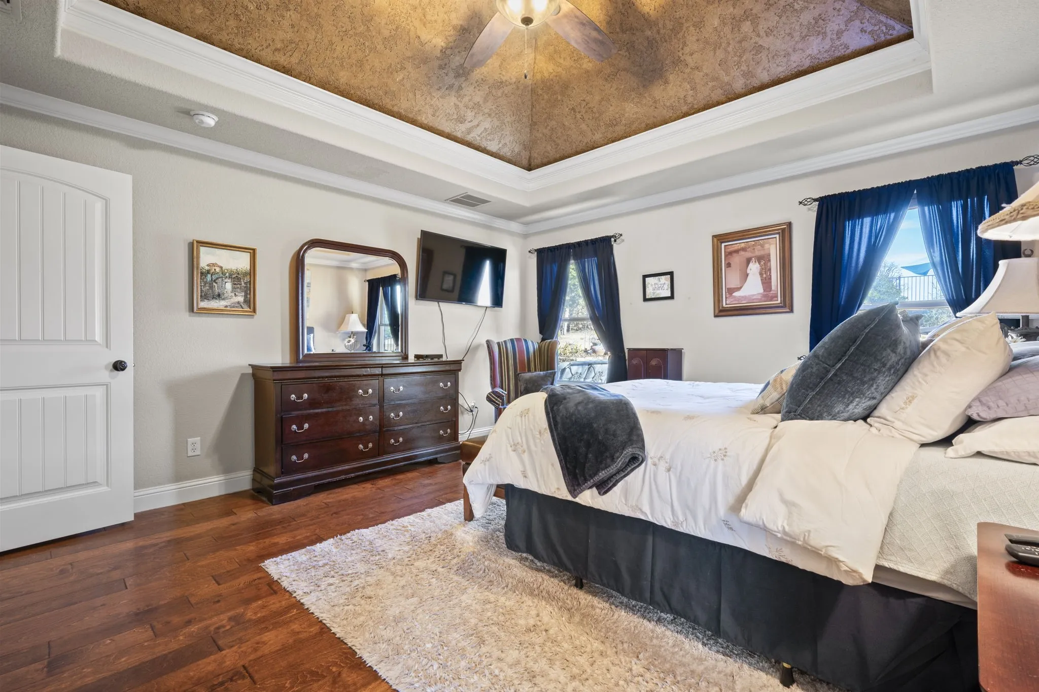 Single Family Residence For Sale in Hood County , 3719 Lonesome Creek Road, Granbury, Texas 76049, 4 Bedroom, 3 Bathroom, 2 Garage spaces, 2,310 Sqft, built in 2011, Preowned, mls#21171346, Real Estate Agent in Granbury, Homes For Sale in Hood county, Homes For Sale in Granbury, Realtor in Granbury Texas, Real Estate Brokerage Independent Realty Texas, Luminita Cordes Realtor