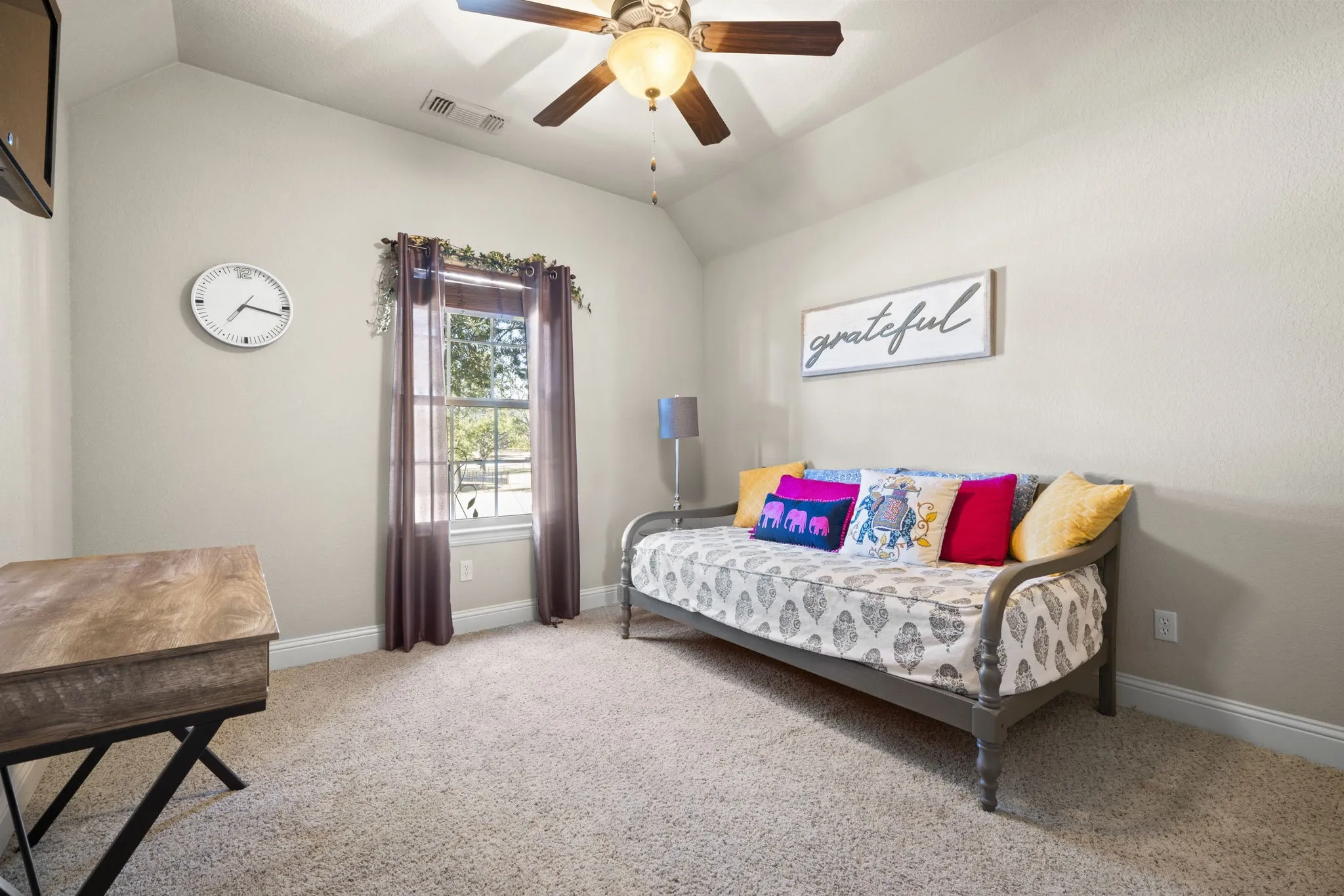 Single Family Residence For Sale in Hood County , 3719 Lonesome Creek Road, Granbury, Texas 76049, 4 Bedroom, 3 Bathroom, 2 Garage spaces, 2,310 Sqft, built in 2011, Preowned, mls#21171346, Real Estate Agent in Granbury, Homes For Sale in Hood county, Homes For Sale in Granbury, Realtor in Granbury Texas, Real Estate Brokerage Independent Realty Texas, Luminita Cordes Realtor
