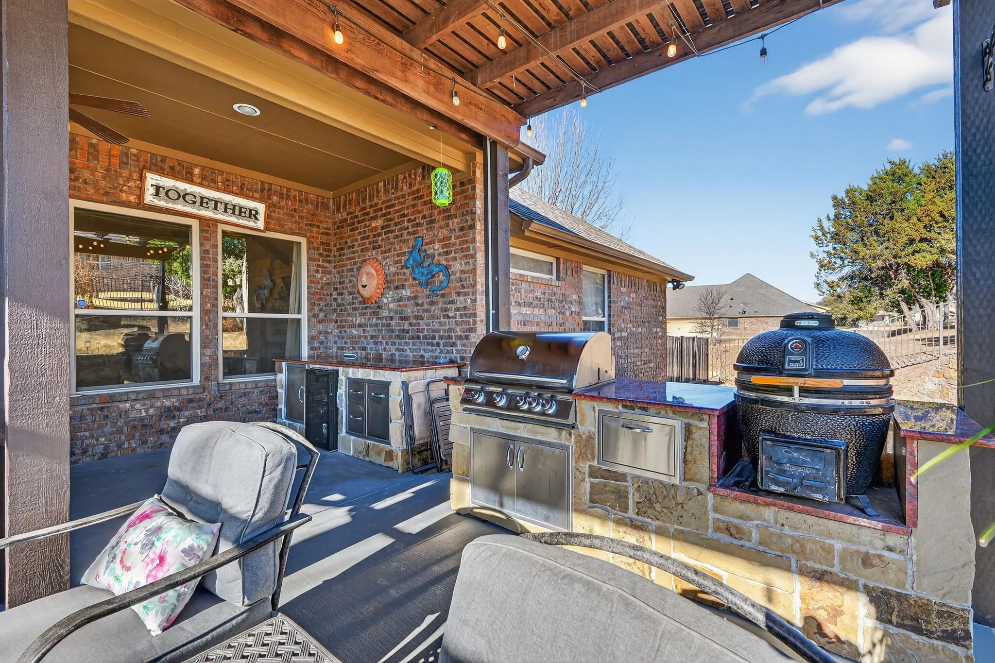Single Family Residence For Sale in Hood County , 3719 Lonesome Creek Road, Granbury, Texas 76049, 4 Bedroom, 3 Bathroom, 2 Garage spaces, 2,310 Sqft, built in 2011, Preowned, mls#21171346, Real Estate Agent in Granbury, Homes For Sale in Hood county, Homes For Sale in Granbury, Realtor in Granbury Texas, Real Estate Brokerage Independent Realty Texas, Luminita Cordes Realtor