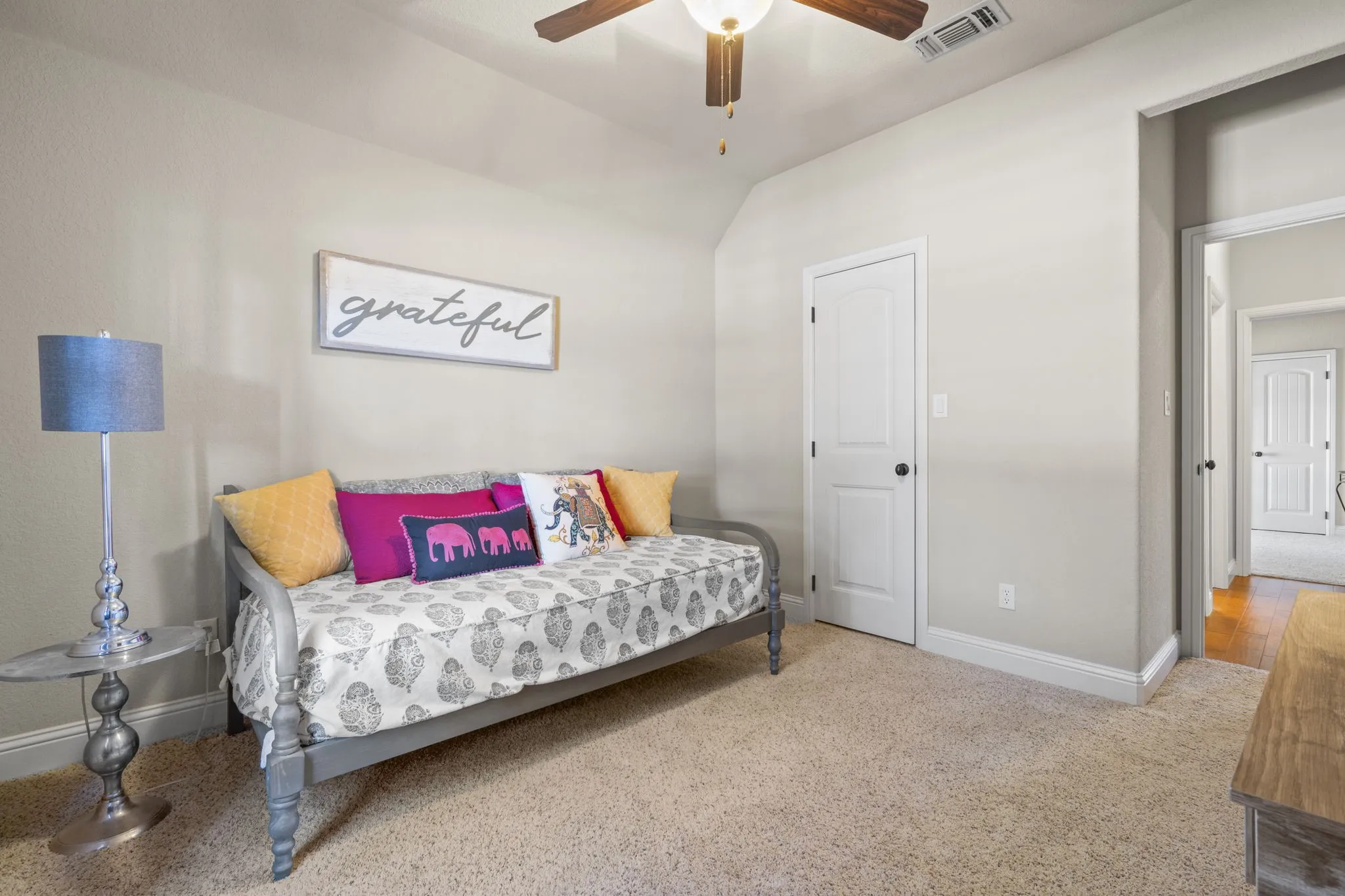 Single Family Residence For Sale in Hood County , 3719 Lonesome Creek Road, Granbury, Texas 76049, 4 Bedroom, 3 Bathroom, 2 Garage spaces, 2,310 Sqft, built in 2011, Preowned, mls#21171346, Real Estate Agent in Granbury, Homes For Sale in Hood county, Homes For Sale in Granbury, Realtor in Granbury Texas, Real Estate Brokerage Independent Realty Texas, Luminita Cordes Realtor