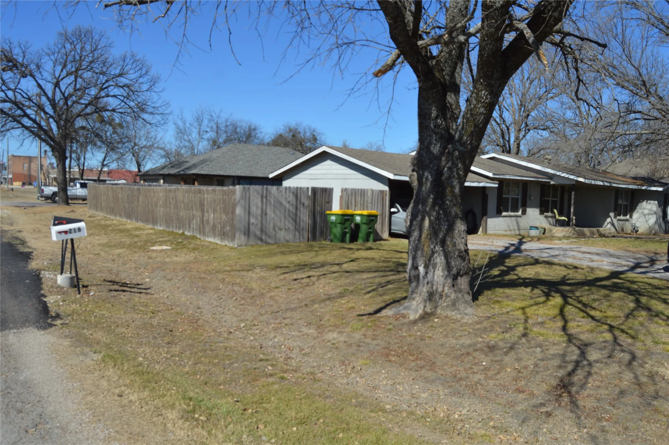 Single Family Residence For Sale in Johnson County , 112 S 2nd Street, Godley, Texas 76044, 3 Bedroom, 2 Bathroom, Garage spaces, 1,464 Sqft, built in 1963, mls#21174003, Real Estate Agent in Godley, Homes For Sale in Johnson county, Homes For Sale in Godley, Realtor in Godley Texas, Real Estate Brokerage Independent Realty Texas, Luminita Cordes Realtor