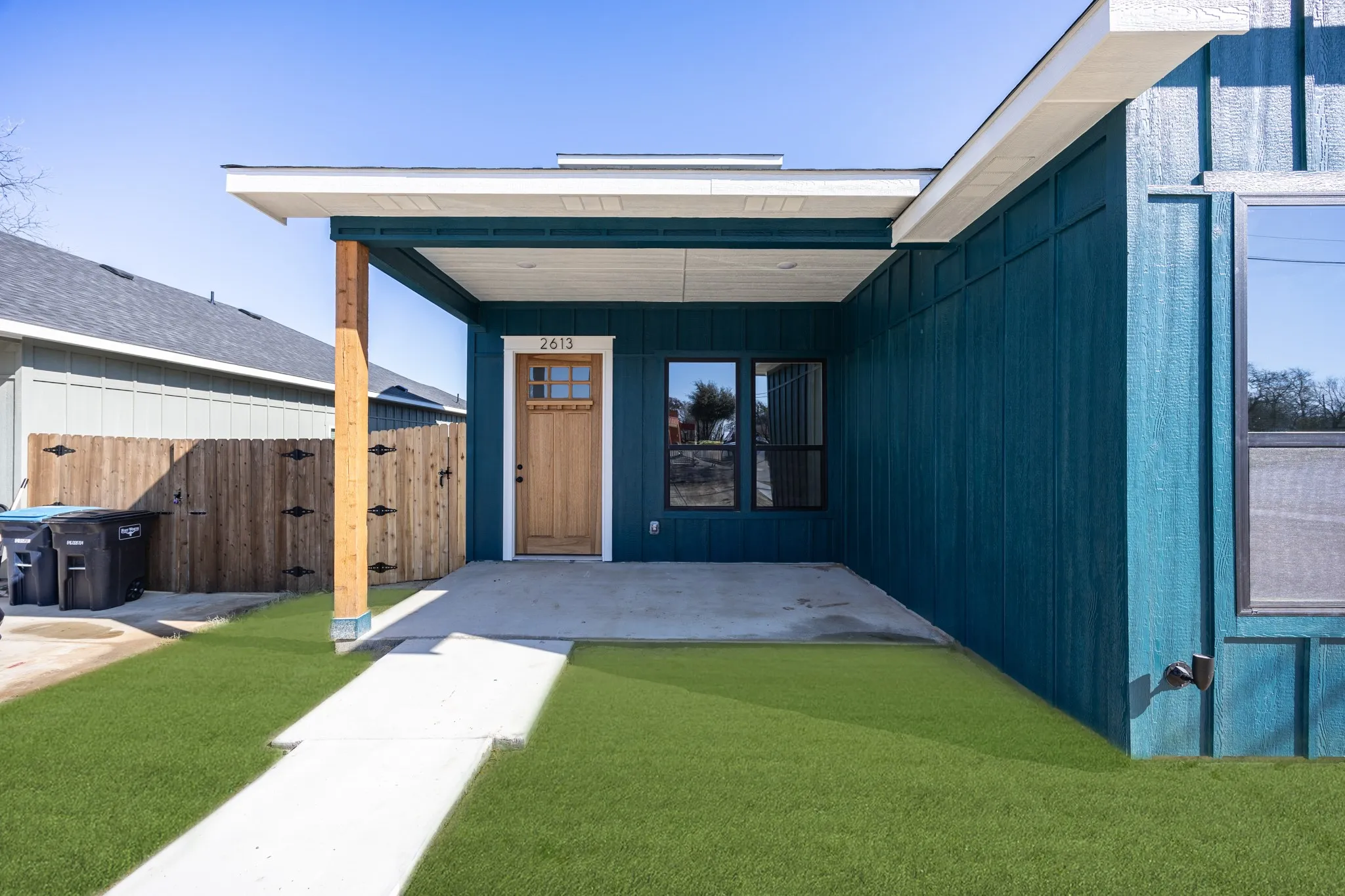 Single Family Residence For Sale in Tarrant County , 2613 Walker Street, Fort Worth, Texas 76105, 3 Bedroom, 2 Bathroom, 2 Garage spaces, 1,511 Sqft, built in 2026, New Construction - Complete, mls#21167680, Real Estate Agent in Fort Worth, Homes For Sale in Tarrant county, Homes For Sale in Fort Worth, Realtor in Fort Worth Texas, Real Estate Brokerage Independent Realty Texas, Luminita Cordes Realtor