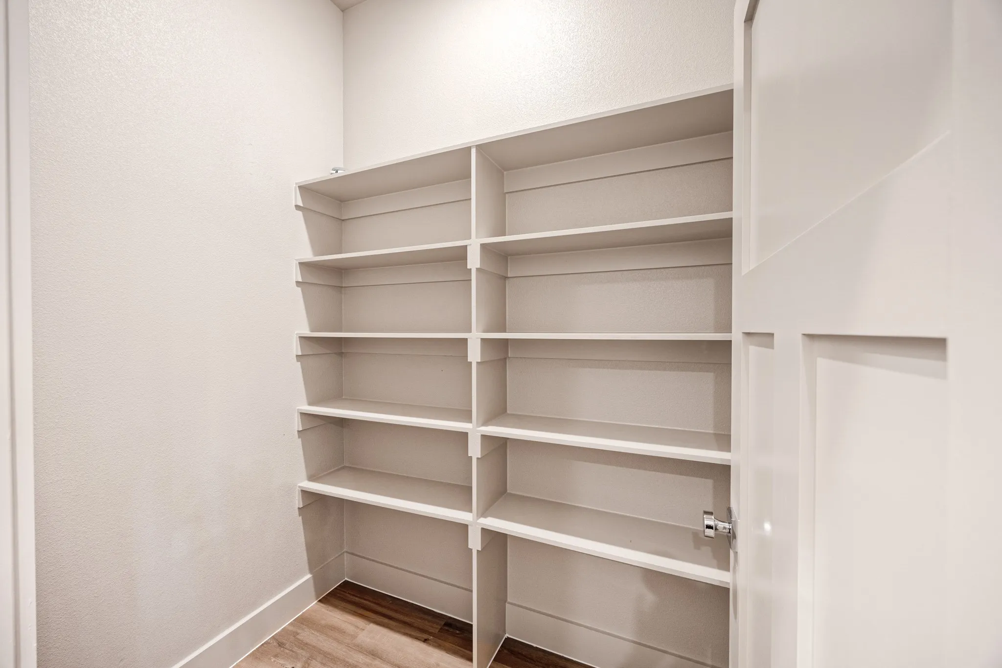 Single Family Residence For Sale in Tarrant County , 2613 Walker Street, Fort Worth, Texas 76105, 3 Bedroom, 2 Bathroom, 2 Garage spaces, 1,511 Sqft, built in 2026, New Construction - Complete, mls#21167680, Real Estate Agent in Fort Worth, Homes For Sale in Tarrant county, Homes For Sale in Fort Worth, Realtor in Fort Worth Texas, Real Estate Brokerage Independent Realty Texas, Luminita Cordes Realtor