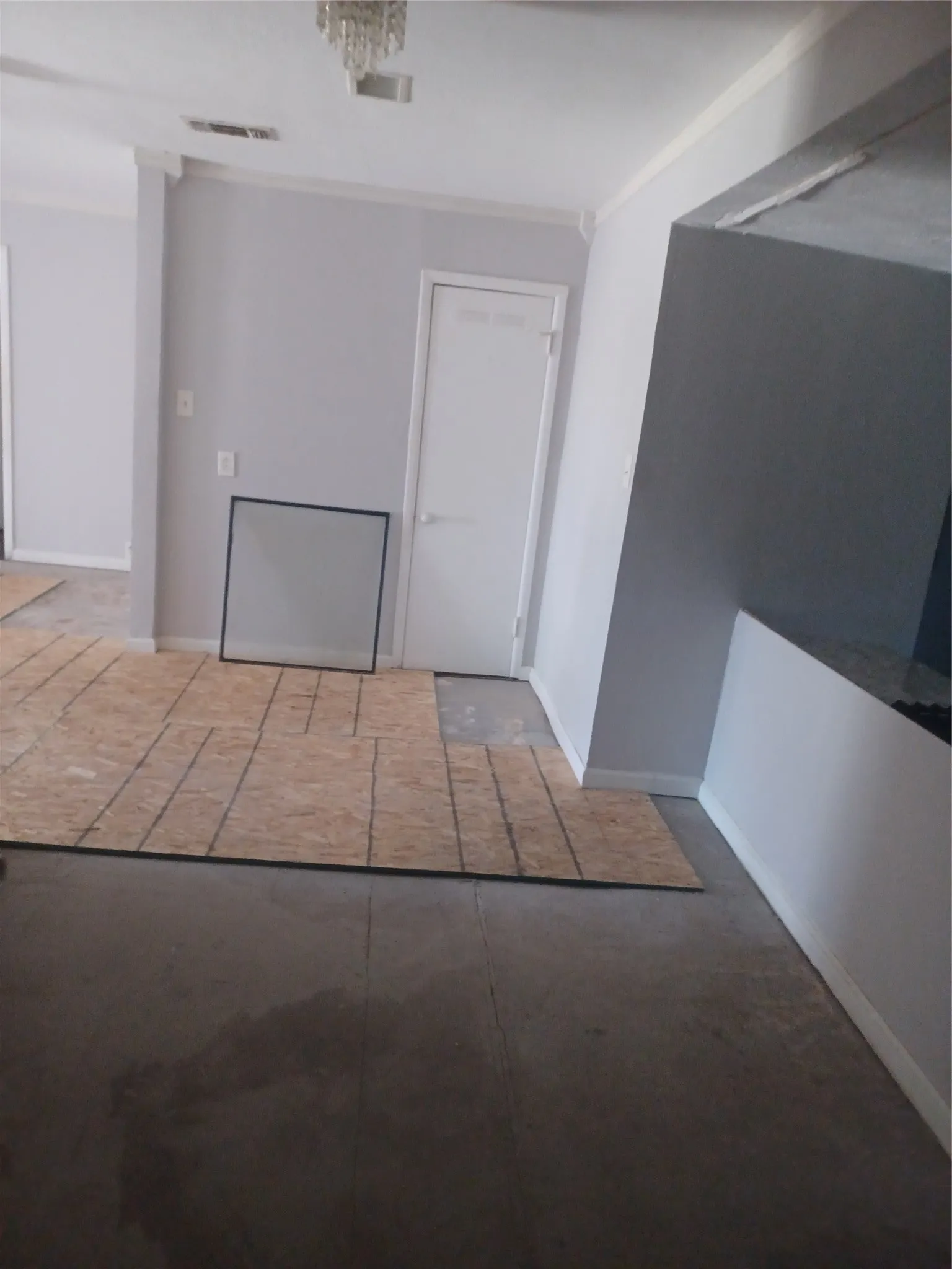 Single Family Residence For Sale in Tarrant County , 3858 Donalee Street, Fort Worth, Texas 76119, 3 Bedroom, 1 Bathroom, 1 Garage spaces, 1,040 Sqft, built in 1952, Preowned, mls#21172455, Real Estate Agent in Fort Worth, Homes For Sale in Tarrant county, Homes For Sale in Fort Worth, Realtor in Fort Worth Texas, Real Estate Brokerage Independent Realty Texas, Luminita Cordes Realtor