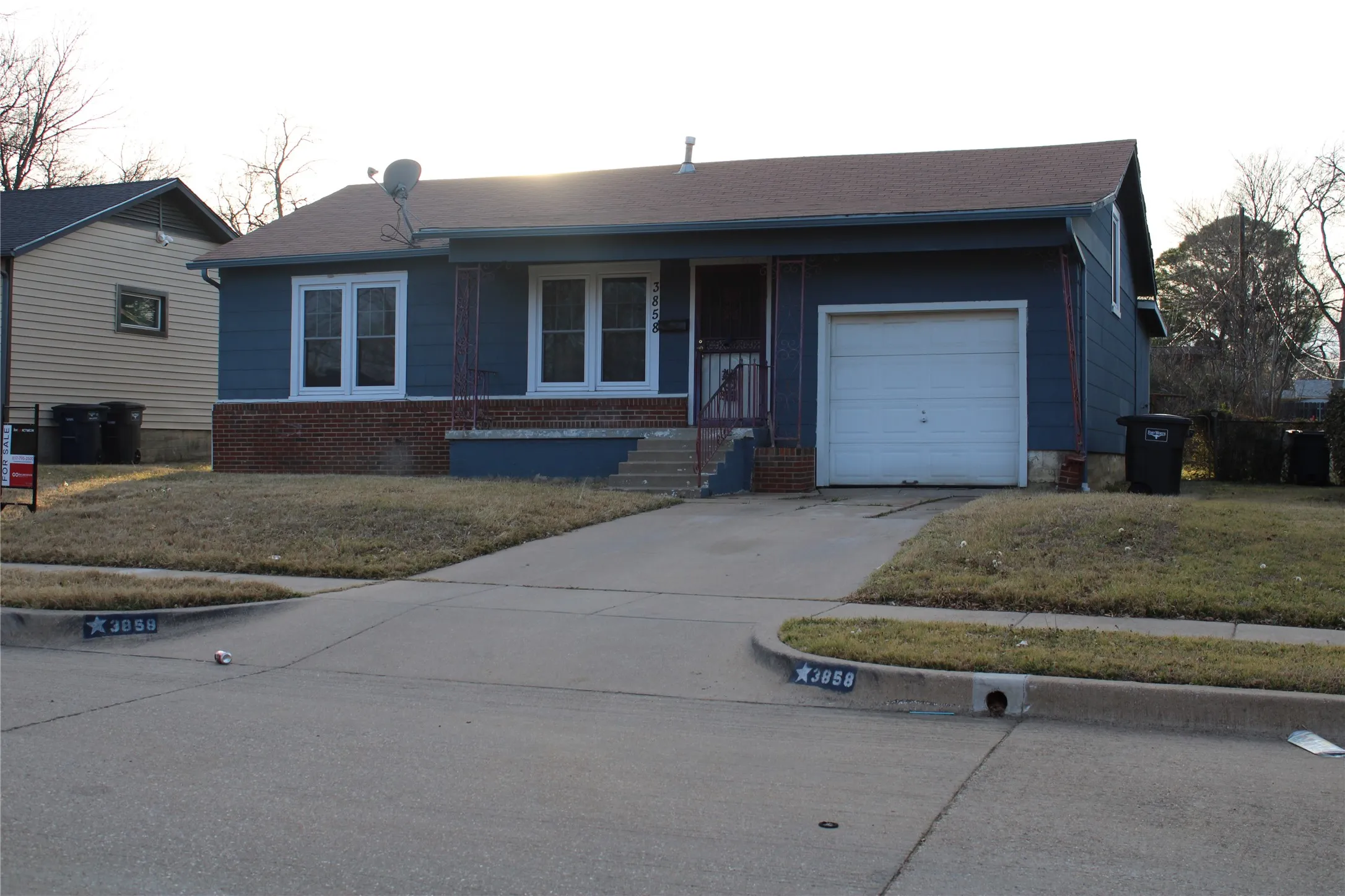 Single Family Residence For Sale in Tarrant County , 3858 Donalee Street, Fort Worth, Texas 76119, 3 Bedroom, 1 Bathroom, 1 Garage spaces, 1,040 Sqft, built in 1952, Preowned, mls#21172455, Real Estate Agent in Fort Worth, Homes For Sale in Tarrant county, Homes For Sale in Fort Worth, Realtor in Fort Worth Texas, Real Estate Brokerage Independent Realty Texas, Luminita Cordes Realtor