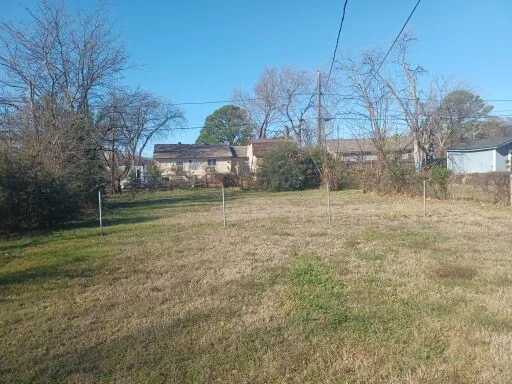 Single Family Residence For Sale in Tarrant County , 3858 Donalee Street, Fort Worth, Texas 76119, 3 Bedroom, 1 Bathroom, 1 Garage spaces, 1,040 Sqft, built in 1952, Preowned, mls#21172455, Real Estate Agent in Fort Worth, Homes For Sale in Tarrant county, Homes For Sale in Fort Worth, Realtor in Fort Worth Texas, Real Estate Brokerage Independent Realty Texas, Luminita Cordes Realtor