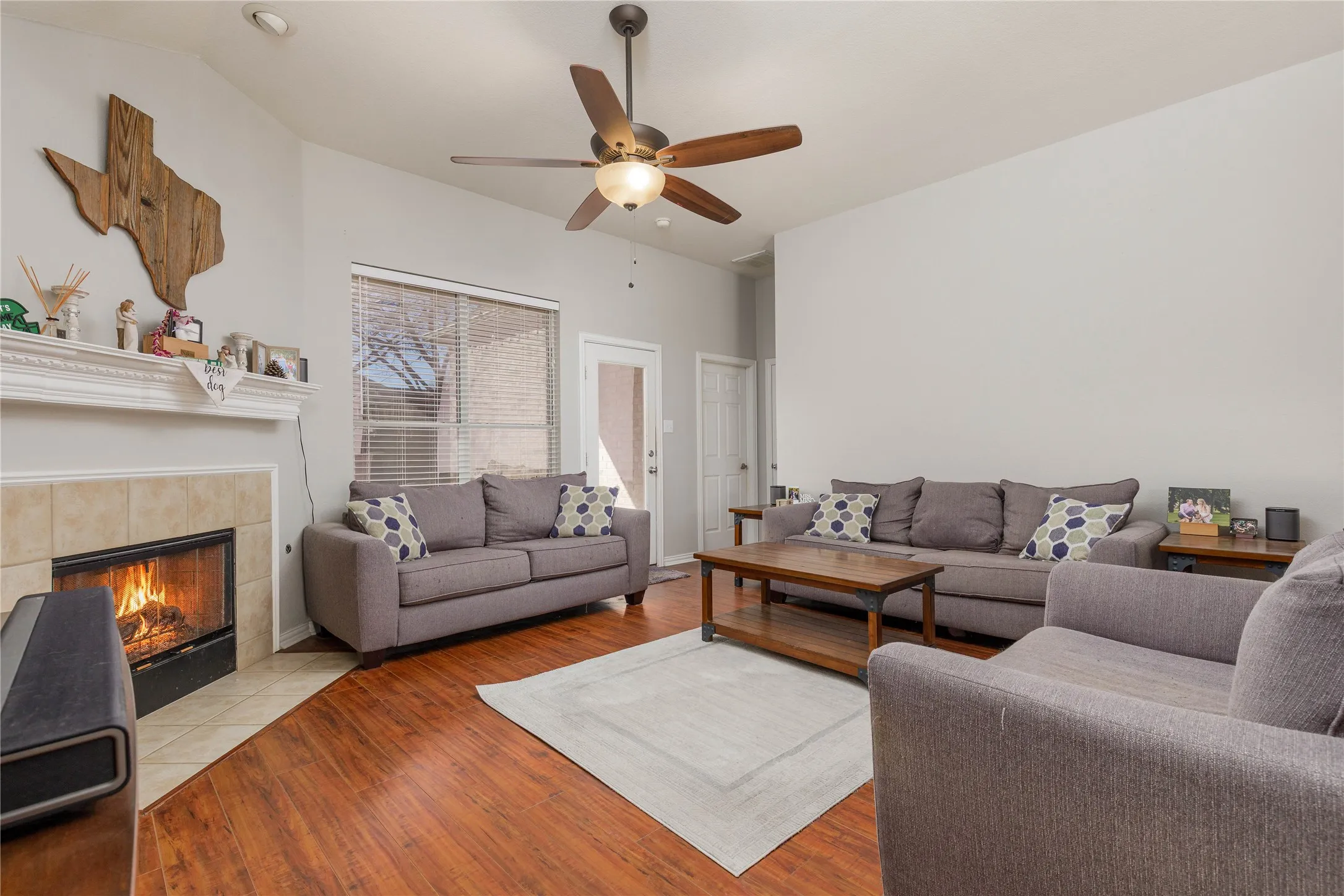 Single Family Residence For Sale in Collin County , 2408 Geneva Lane, Mc Kinney, Texas 75072, 4 Bedroom, 2 Bathroom, 2 Garage spaces, 1,910 Sqft, built in 2005, mls#21161201, Real Estate Agent in Mc Kinney, Homes For Sale in Collin county, Homes For Sale in Mc Kinney, Realtor in Mc Kinney Texas, Real Estate Brokerage Independent Realty Texas, Luminita Cordes Realtor