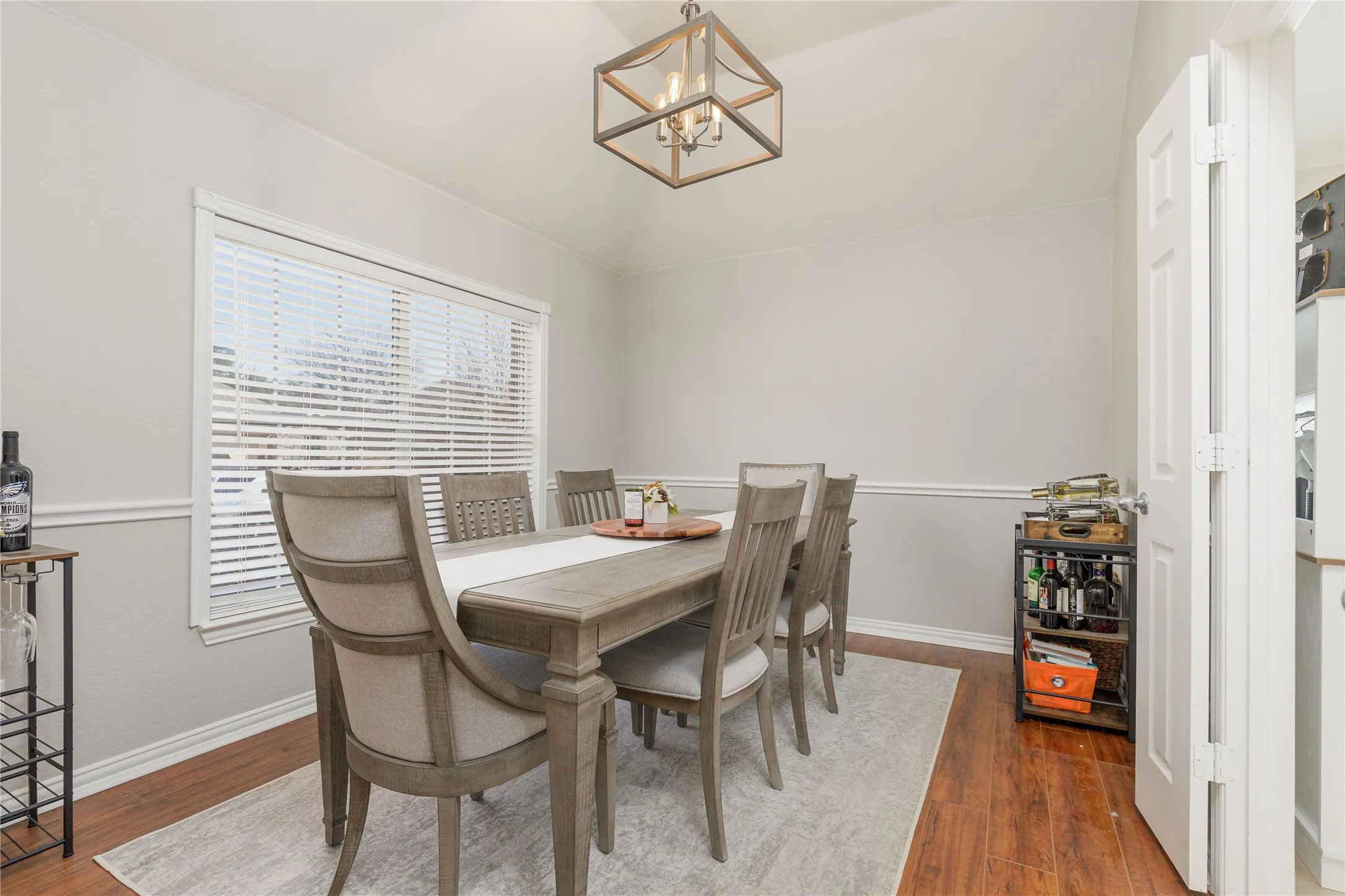 Single Family Residence For Sale in Collin County , 2408 Geneva Lane, Mc Kinney, Texas 75072, 4 Bedroom, 2 Bathroom, 2 Garage spaces, 1,910 Sqft, built in 2005, mls#21161201, Real Estate Agent in Mc Kinney, Homes For Sale in Collin county, Homes For Sale in Mc Kinney, Realtor in Mc Kinney Texas, Real Estate Brokerage Independent Realty Texas, Luminita Cordes Realtor