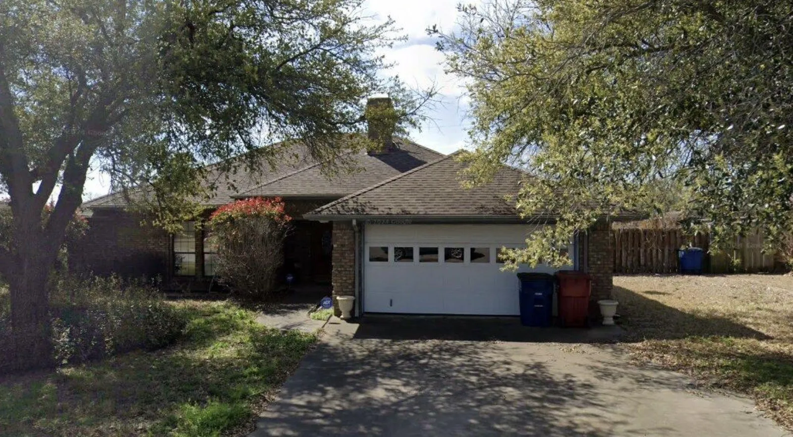 Single Family Residence For Sale in Collin County , 909 Westgate, Farmersville, Texas 75442, 3 Bedroom, 2 Bathroom, 2 Garage spaces, 2,000 Sqft, built in 1987, mls#21172274, Real Estate Agent in Farmersville, Homes For Sale in Collin county, Homes For Sale in Farmersville, Realtor in Farmersville Texas, Real Estate Brokerage Independent Realty Texas, Luminita Cordes Realtor