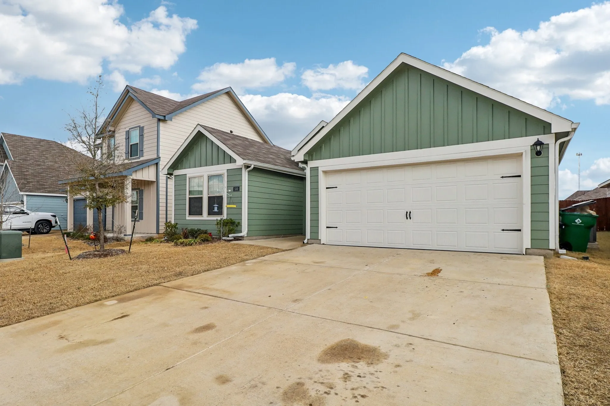 Single Family Residence For Sale in Van Zandt County , 550 Burnett Trail, Canton, Texas 75103, 4 Bedroom, 2 Bathroom, 2 Garage spaces, 1,738 Sqft, built in 2025, mls#21168987, Real Estate Agent in Canton, Homes For Sale in Van Zandt county, Homes For Sale in Canton, Realtor in Canton Texas, Real Estate Brokerage Independent Realty Texas, Luminita Cordes Realtor