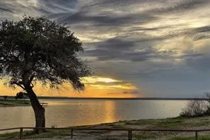 Unimproved Land For Sale in Hill County , 21039 Shady Oak Court, Whitney, Texas 76692, 0, 0, Garage spaces, 0 Sqft, built in 0, Price $19,000, mls#21174269, Real Estate Agent in Whitney, Homes For Sale in Hill county, Homes For Sale in Whitney, Realtor in Whitney Texas, Real Estate Brokerage Independent Realty Texas, Luminita Cordes Realtor