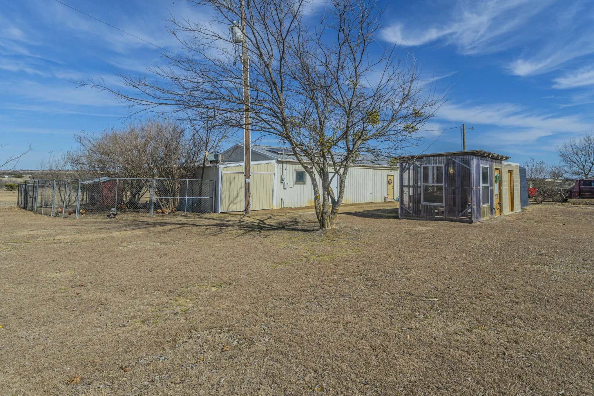 Farm For Sale in Johnson County , 6438 FM 4, Cleburne, Texas 76044, 4 Bedrooms, 3 Bathrooms, 2 Garage spaces, 2,630 Sqft, built in 2000, Price $677,500, mls#21173582, Real Estate Agent in Cleburne, Homes For Sale in Johnson county, Homes For Sale in Cleburne, Realtor in Cleburne Texas, Real Estate Brokerage Independent Realty Texas, Luminita Cordes Realtor