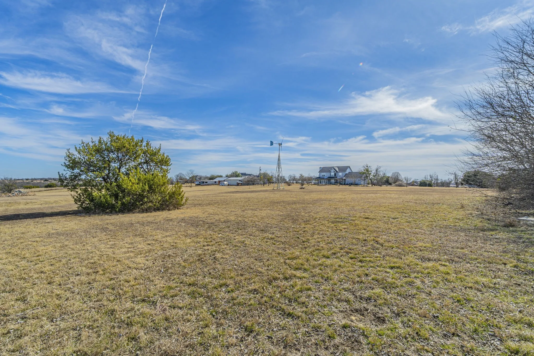 Farm For Sale in Johnson County , 6438 FM 4, Cleburne, Texas 76044, 4 Bedrooms, 3 Bathrooms, 2 Garage spaces, 2,630 Sqft, built in 2000, Price $677,500, mls#21173582, Real Estate Agent in Cleburne, Homes For Sale in Johnson county, Homes For Sale in Cleburne, Realtor in Cleburne Texas, Real Estate Brokerage Independent Realty Texas, Luminita Cordes Realtor