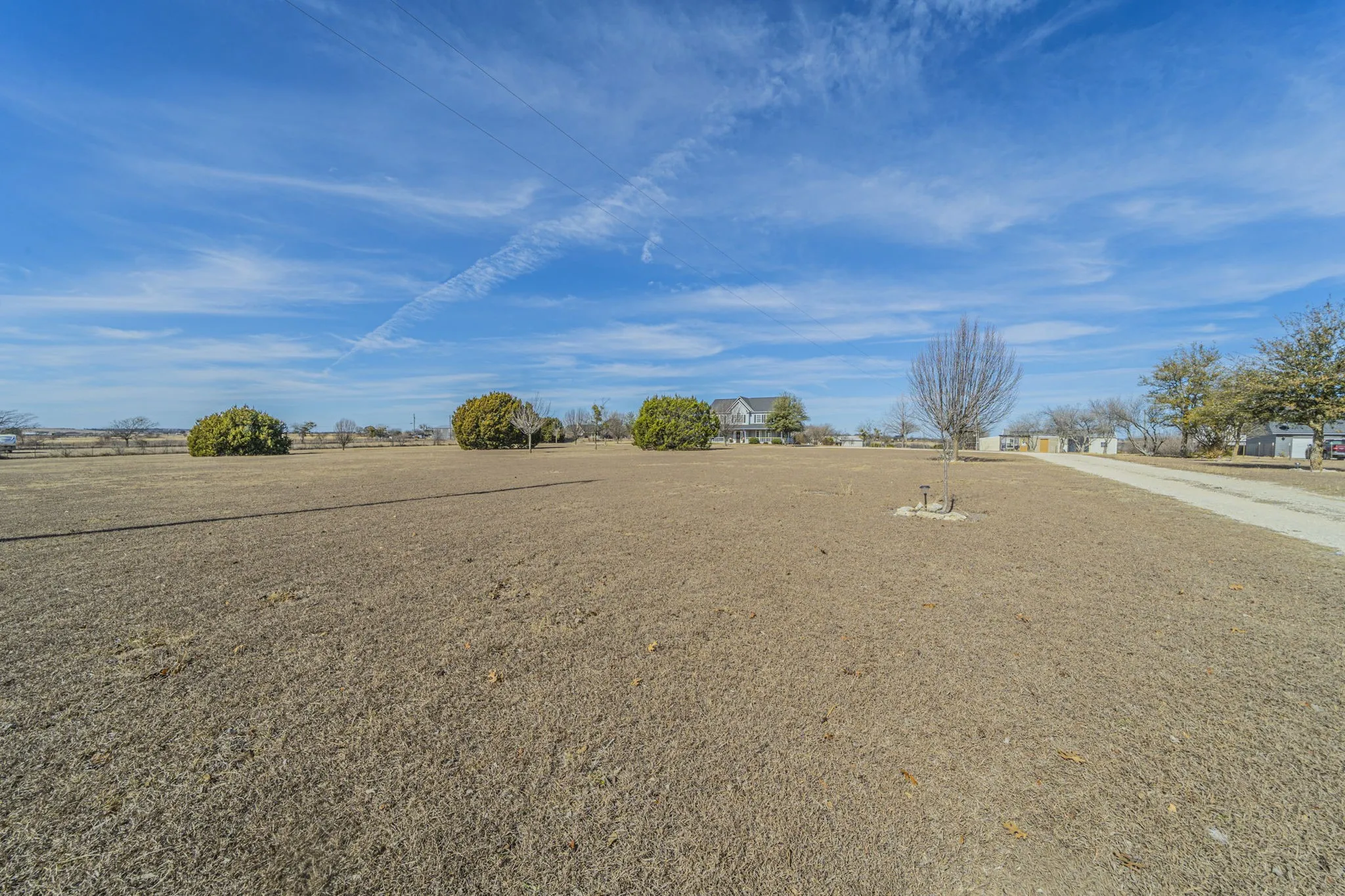 Farm For Sale in Johnson County , 6438 FM 4, Cleburne, Texas 76044, 4 Bedrooms, 3 Bathrooms, 2 Garage spaces, 2,630 Sqft, built in 2000, Price $677,500, mls#21173582, Real Estate Agent in Cleburne, Homes For Sale in Johnson county, Homes For Sale in Cleburne, Realtor in Cleburne Texas, Real Estate Brokerage Independent Realty Texas, Luminita Cordes Realtor