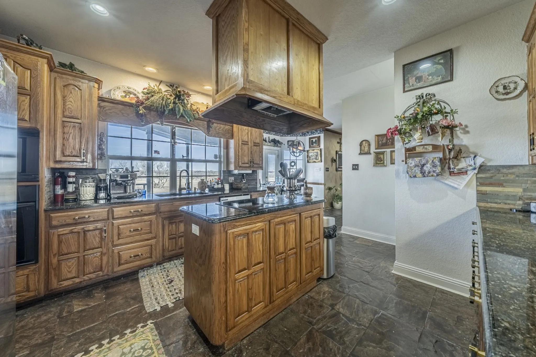 Farm For Sale in Johnson County , 6438 FM 4, Cleburne, Texas 76044, 4 Bedrooms, 3 Bathrooms, 2 Garage spaces, 2,630 Sqft, built in 2000, Price $677,500, mls#21173582, Real Estate Agent in Cleburne, Homes For Sale in Johnson county, Homes For Sale in Cleburne, Realtor in Cleburne Texas, Real Estate Brokerage Independent Realty Texas, Luminita Cordes Realtor