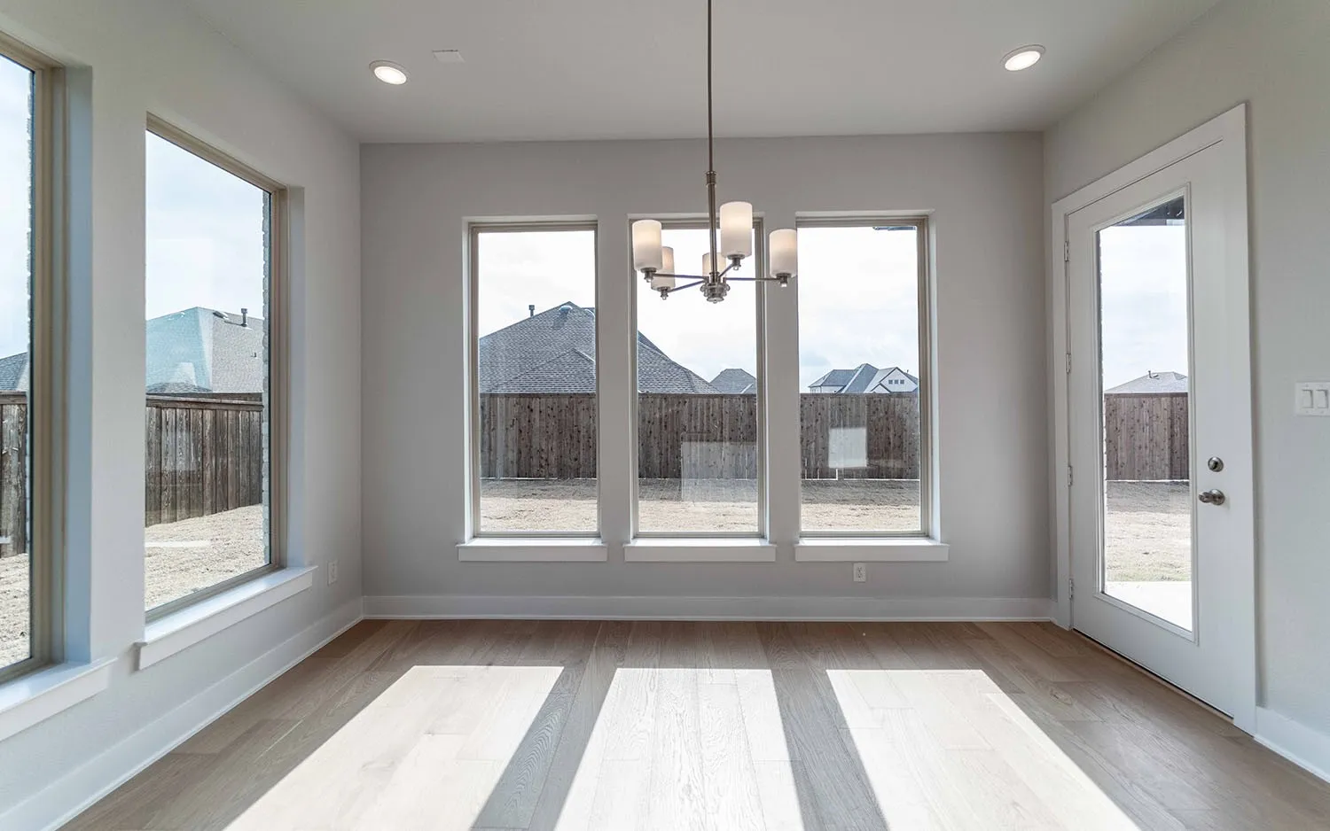 Single Family Residence For Sale in Rockwall County , 1903 Sicilia Lane, Mclendon Chisholm, Texas 75032, 5 Bedroom, 4 Bathroom, 2 Garage spaces, 4,299 Sqft, built in 2025, New Construction - Complete, mls#21172096, Real Estate Agent in Mclendon Chisholm, Homes For Sale in Rockwall county, Homes For Sale in Mclendon Chisholm, Realtor in Mclendon Chisholm Texas, Real Estate Brokerage Independent Realty Texas, Luminita Cordes Realtor