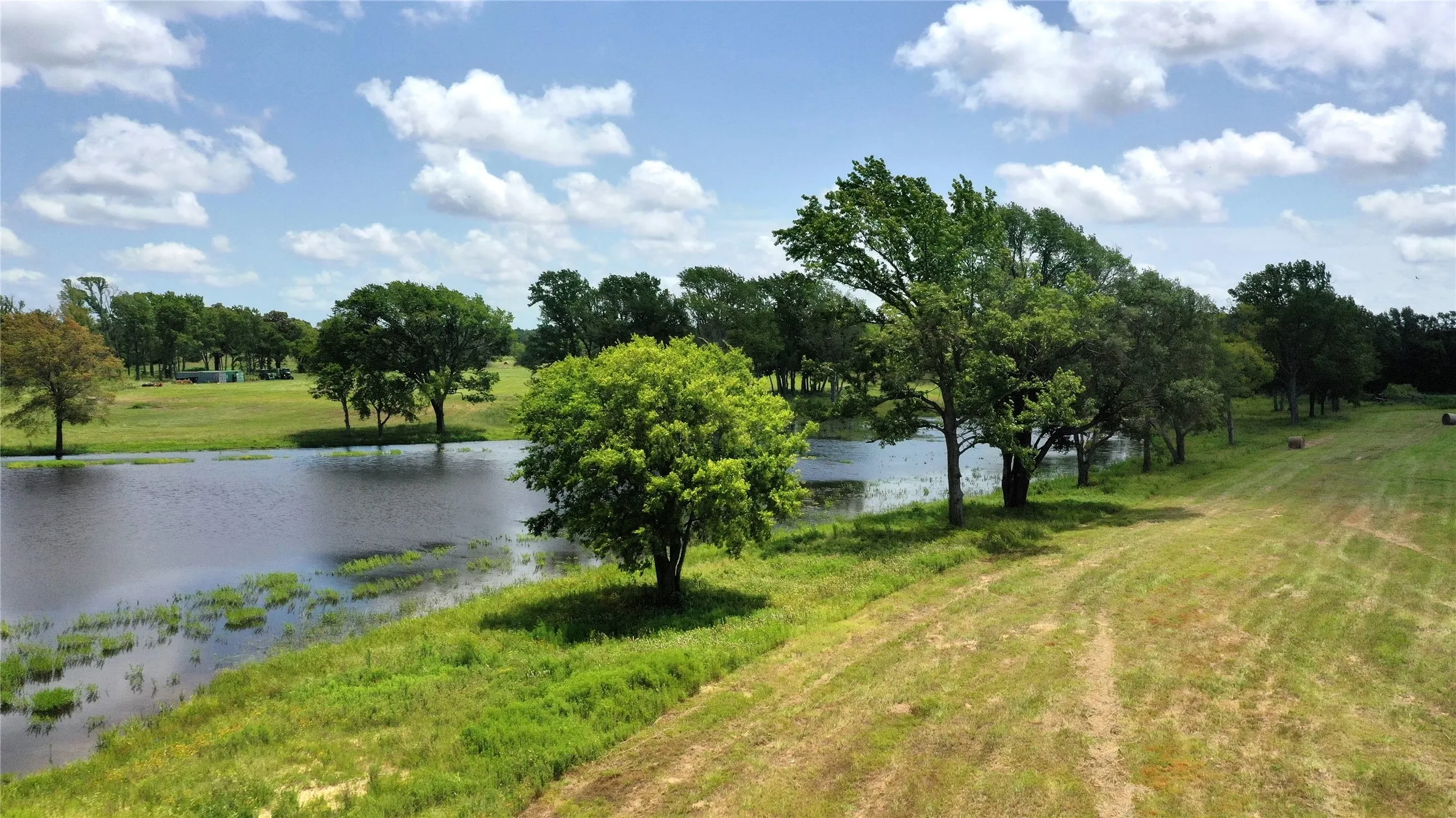 Ranch For Sale in Van Zandt County , 13530 FM 773, Ben Wheeler, Texas 75754, 0, 0, Garage spaces, 0 Sqft, built in 0, Price $1,345,000, mls#21174562, Real Estate Agent in Ben Wheeler, Homes For Sale in Van Zandt county, Homes For Sale in Ben Wheeler, Realtor in Ben Wheeler Texas, Real Estate Brokerage Independent Realty Texas, Luminita Cordes Realtor