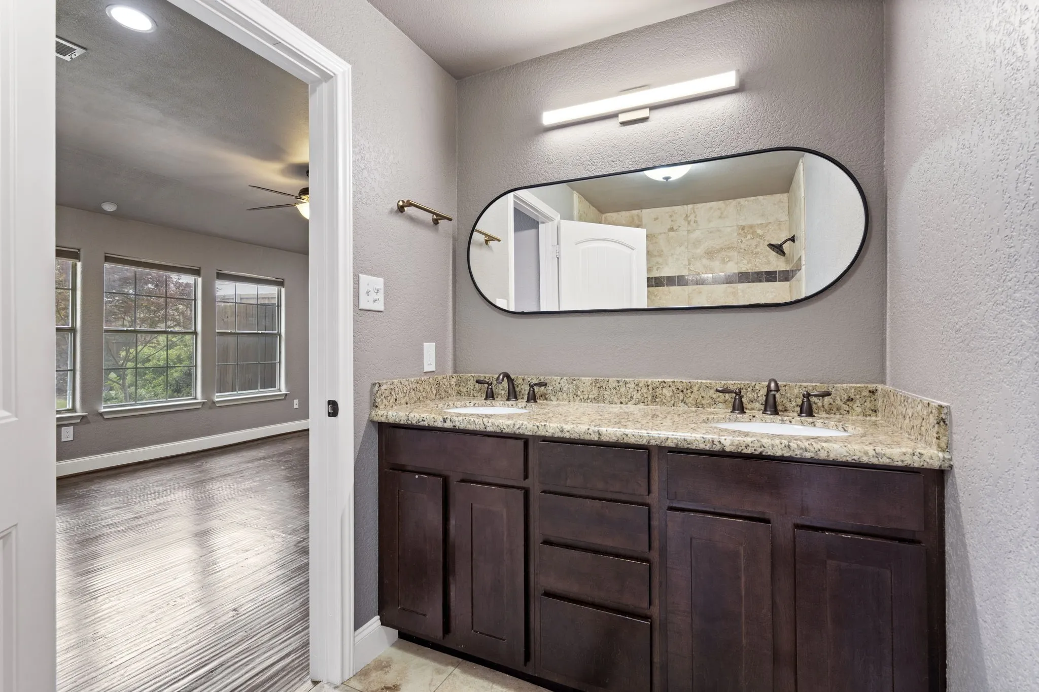 Single Family Residence For Rent in Dallas County , 8406 Lakemont Drive, Dallas, Texas 75209, 3 Bedrooms, 2 Bathrooms, Garage spaces, 1,516 Sqft, built in 1946, Price $4,250, mls#21171434, Real Estate Agent in Dallas, Homes For Rent in Dallas county, Homes For Rent in Dallas, Realtor in Dallas Texas, Real Estate Brokerage Independent Realty Texas, Luminita Cordes Realtor