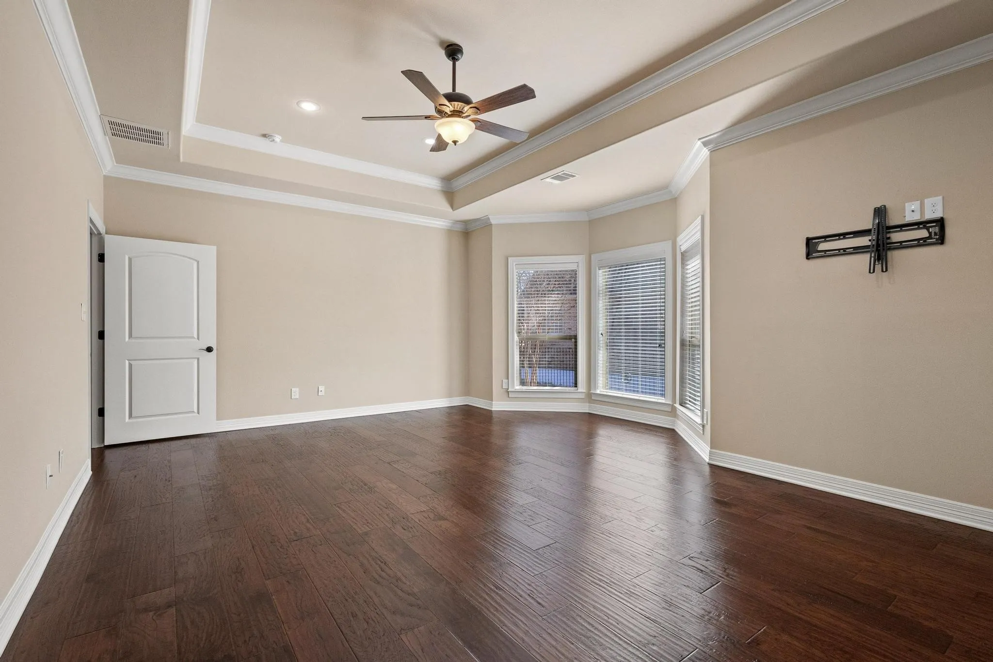 Single Family Residence For Sale in Grayson County , 1028 Addison Avenue, Pottsboro, Texas 75076, 3 Bedroom, 2 Bathroom, 2 Garage spaces, 2,713 Sqft, built in 2017, mls#21171523, Real Estate Agent in Pottsboro, Homes For Sale in Grayson county, Homes For Sale in Pottsboro, Realtor in Pottsboro Texas, Real Estate Brokerage Independent Realty Texas, Luminita Cordes Realtor