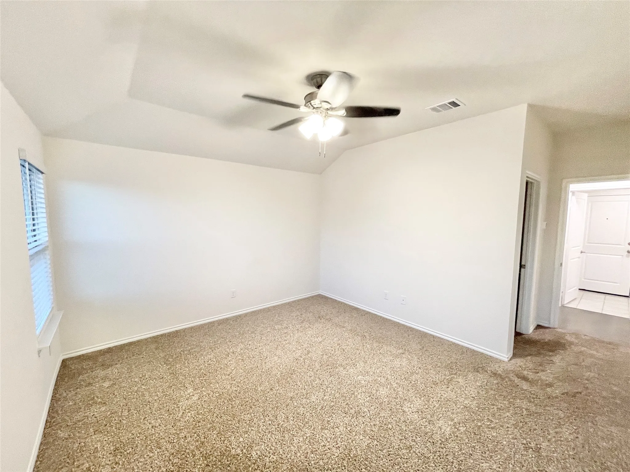 Single Family Residence For Rent in Hunt County , 1125 Silver Maple Lane, Royse City, Texas 75189, 3 Bedrooms, 2 Bathrooms, 2 Garage spaces, 1,444 Sqft, built in 2020, Preowned, Price $1,895, mls#21165525, Real Estate Agent in Royse City, Homes For Rent in Hunt county, Homes For Rent in Royse City, Realtor in Royse City Texas, Real Estate Brokerage Independent Realty Texas, Luminita Cordes Realtor