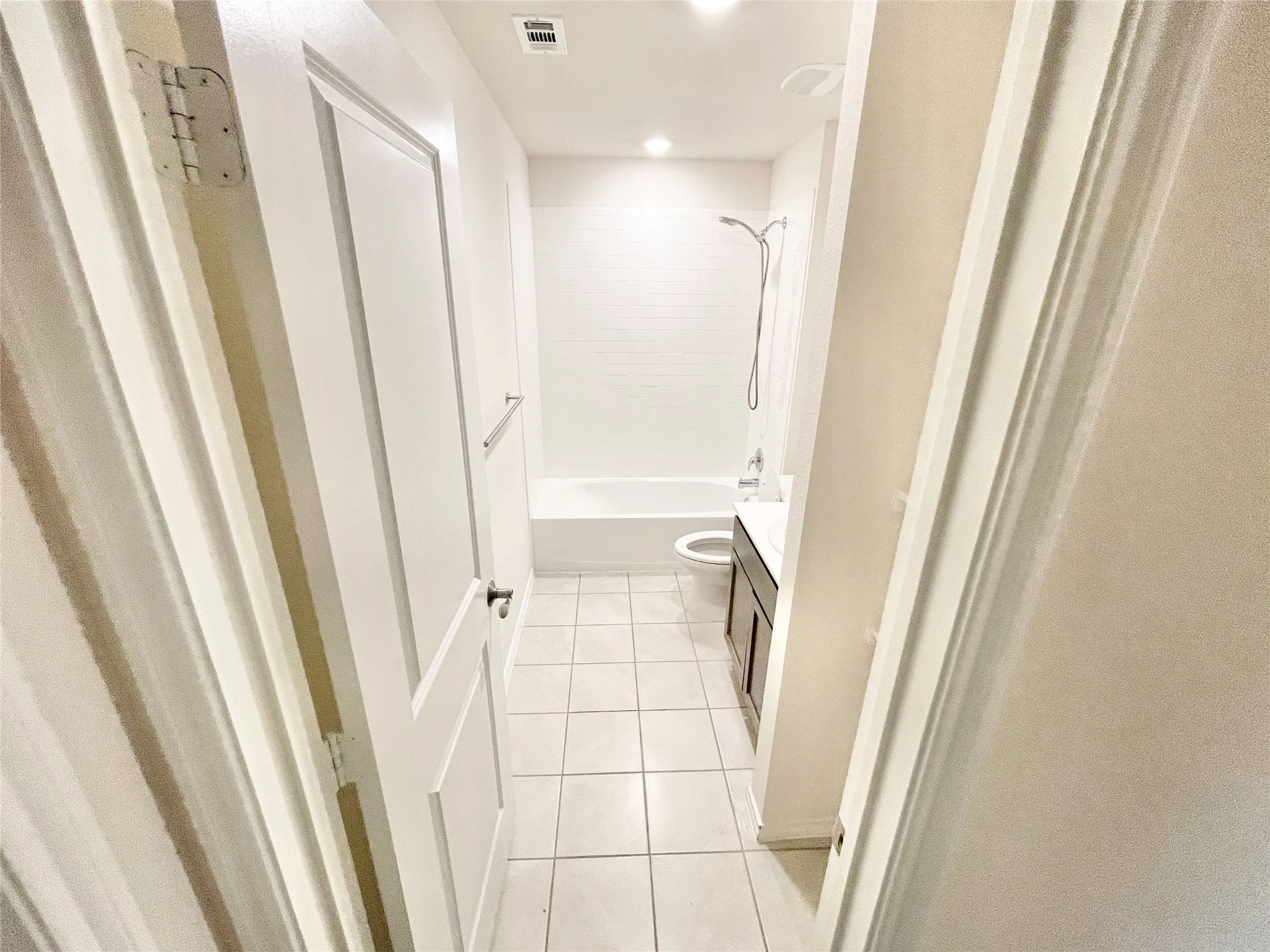 Single Family Residence For Rent in Hunt County , 1125 Silver Maple Lane, Royse City, Texas 75189, 3 Bedrooms, 2 Bathrooms, 2 Garage spaces, 1,444 Sqft, built in 2020, Preowned, Price $1,895, mls#21165525, Real Estate Agent in Royse City, Homes For Rent in Hunt county, Homes For Rent in Royse City, Realtor in Royse City Texas, Real Estate Brokerage Independent Realty Texas, Luminita Cordes Realtor