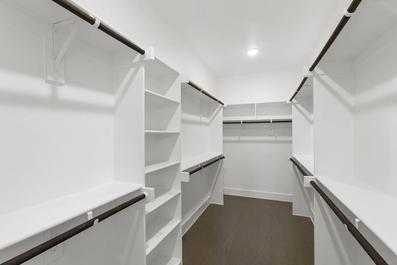 2565 Riverchase-Primary Suite-6