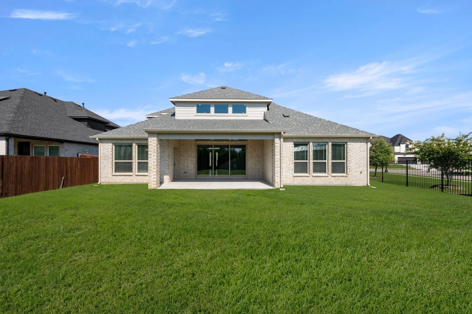 2549 Baypoint- Back-2