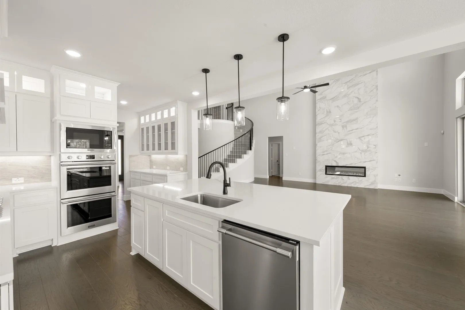 2549 Baypoint- Kitchen-3