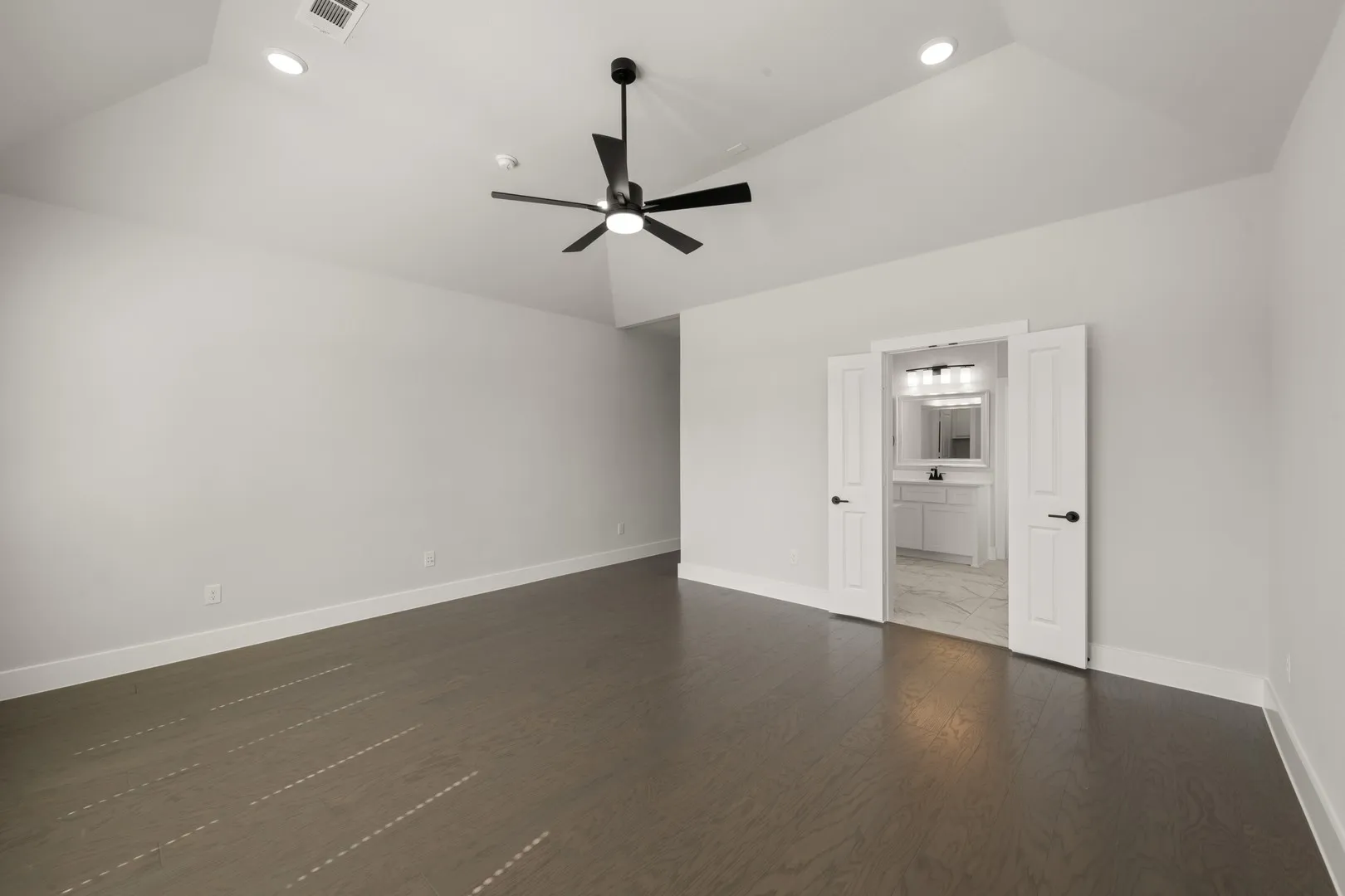 2549 Baypoint- Primary Suite-2