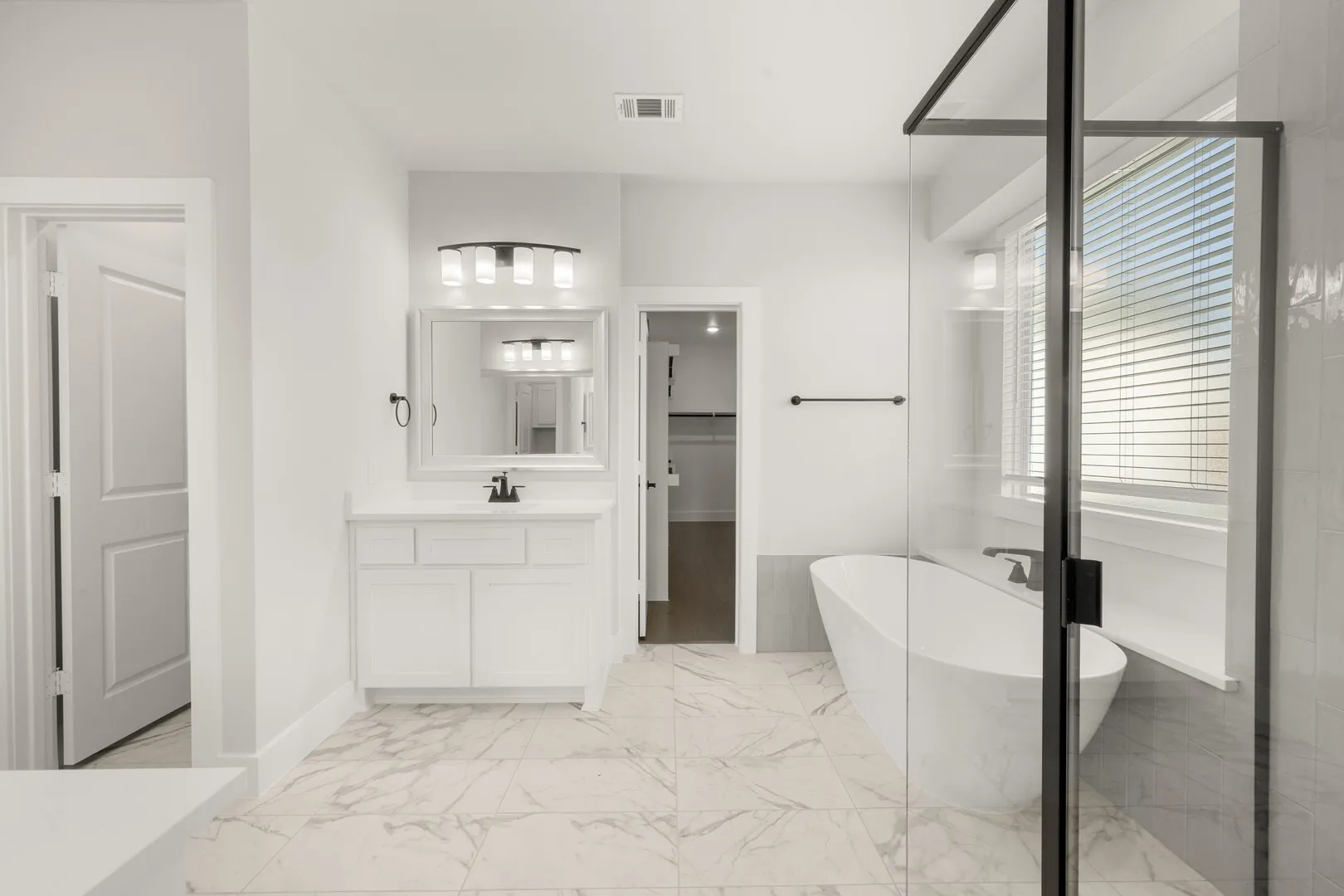2549 Baypoint- Primary Suite-3