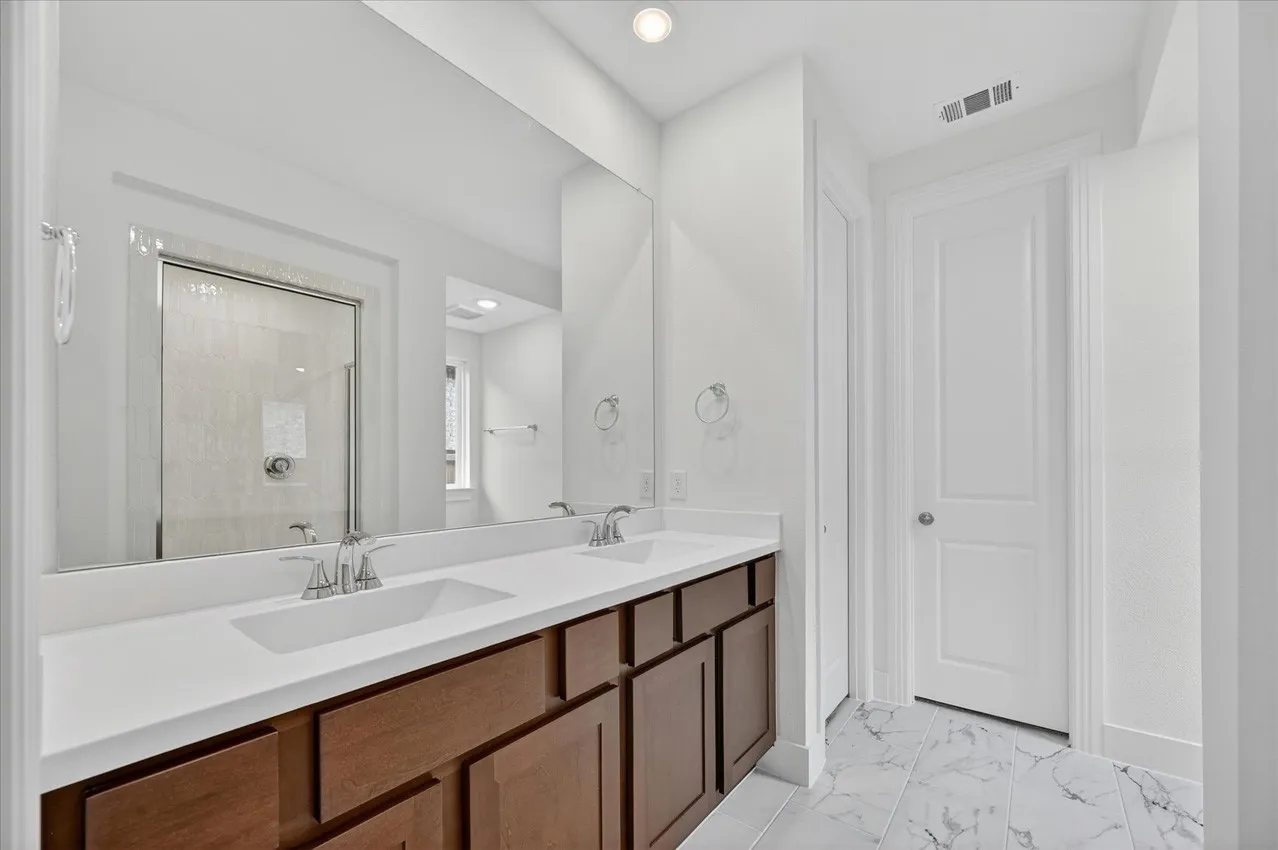 Single Family Residence For Sale in Rockwall County , 1121 Falls Rush Way, Royse City, Texas 75189, 4 Bedroom, 3 Bathroom, 2 Garage spaces, 2,267 Sqft, built in 2026, New Construction - Incomplete, mls#21174292, Real Estate Agent in Royse City, Homes For Sale in Rockwall county, Homes For Sale in Royse City, Realtor in Royse City Texas, Real Estate Brokerage Independent Realty Texas, Luminita Cordes Realtor