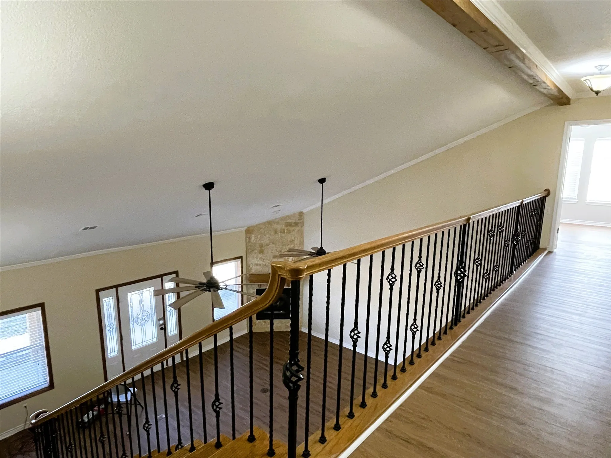Single Family Residence For Sale in Freestone County , 107 S Highway 14, Wortham, Texas 76693, 5 Bedrooms, 4 Bathrooms, Garage spaces, 3,168 Sqft, built in 2008, Price $730,000, mls#21166372, Real Estate Agent in Wortham, Homes For Sale in Freestone county, Homes For Sale in Wortham, Realtor in Wortham Texas, Real Estate Brokerage Independent Realty Texas, Luminita Cordes Realtor