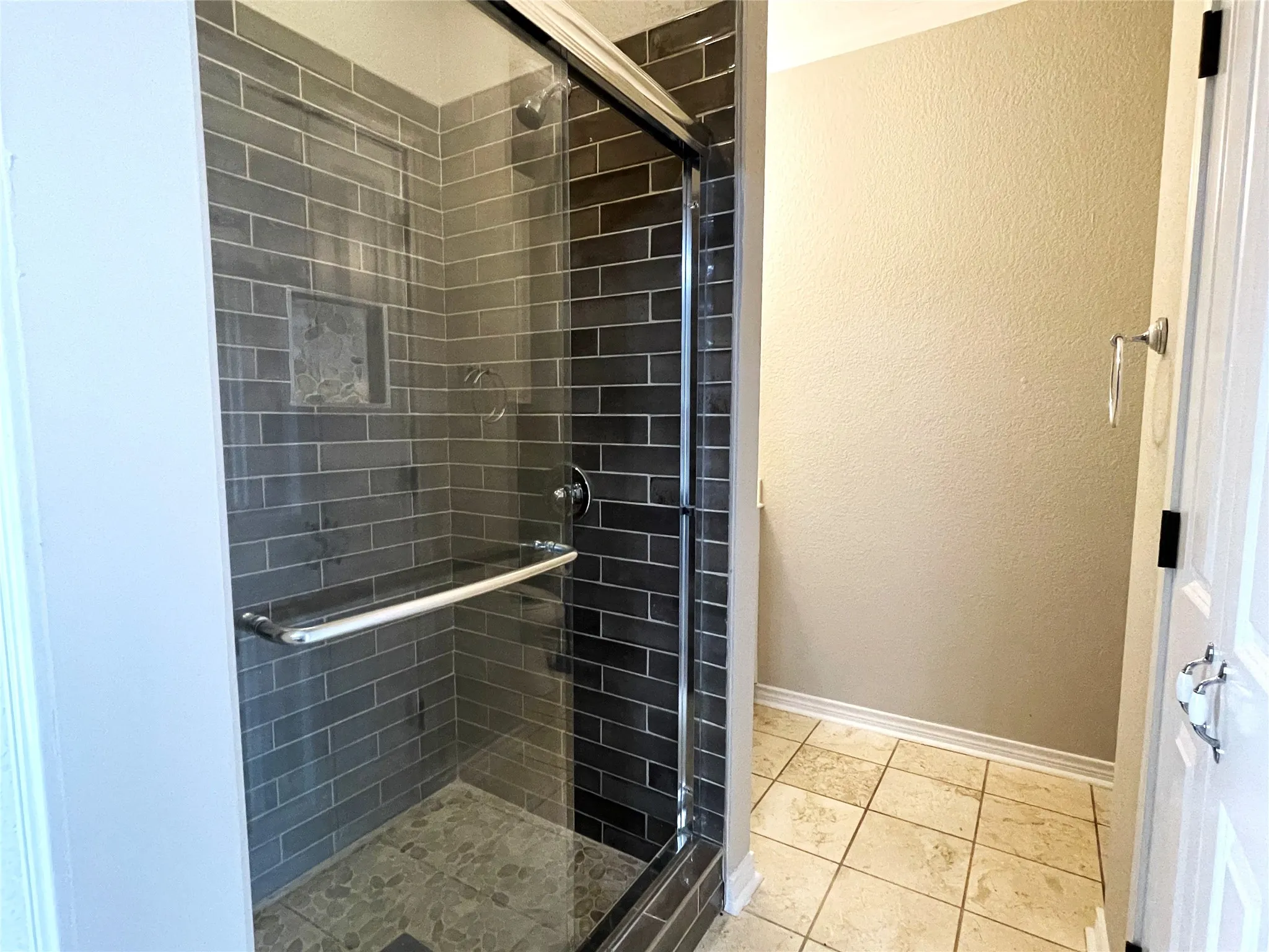 Bedroom 2 Bath