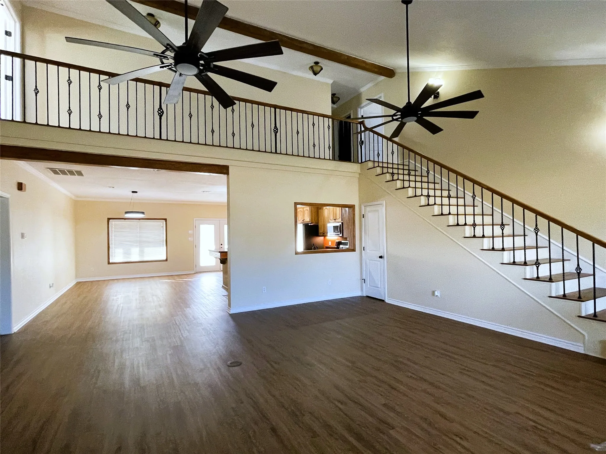 Single Family Residence For Sale in Freestone County , 107 S Highway 14, Wortham, Texas 76693, 5 Bedrooms, 4 Bathrooms, Garage spaces, 3,168 Sqft, built in 2008, Price $730,000, mls#21166372, Real Estate Agent in Wortham, Homes For Sale in Freestone county, Homes For Sale in Wortham, Realtor in Wortham Texas, Real Estate Brokerage Independent Realty Texas, Luminita Cordes Realtor