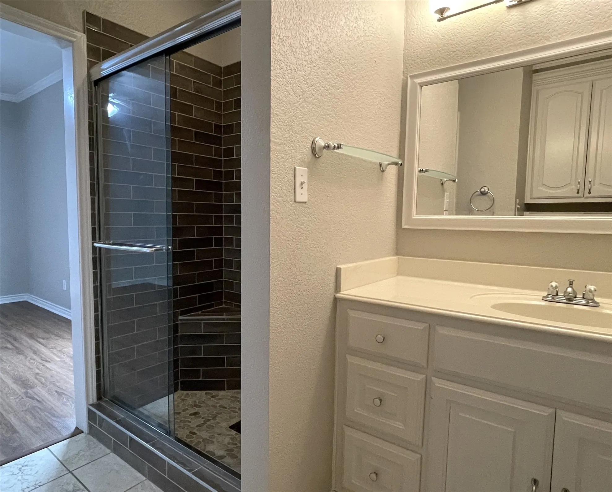 Bedroom 2 Bath
