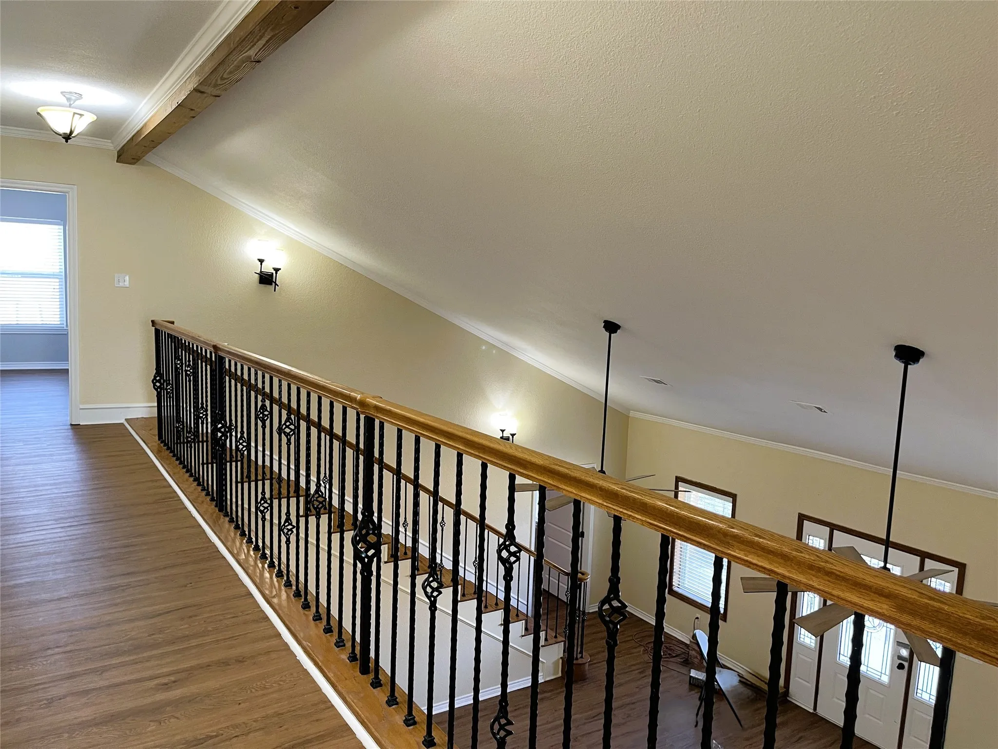 Single Family Residence For Sale in Freestone County , 107 S Highway 14, Wortham, Texas 76693, 5 Bedrooms, 4 Bathrooms, Garage spaces, 3,168 Sqft, built in 2008, Price $730,000, mls#21166372, Real Estate Agent in Wortham, Homes For Sale in Freestone county, Homes For Sale in Wortham, Realtor in Wortham Texas, Real Estate Brokerage Independent Realty Texas, Luminita Cordes Realtor
