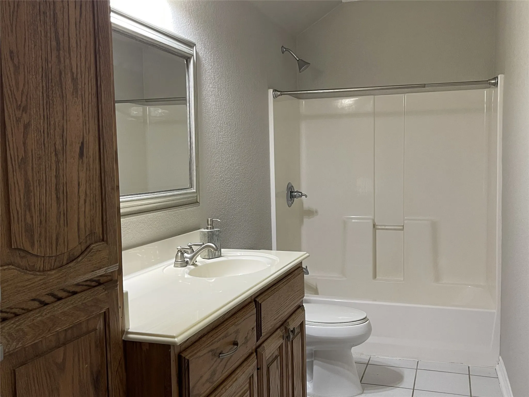Upstairs Bath