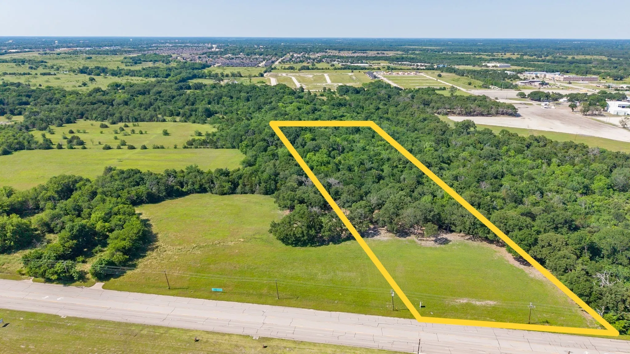 Unimproved Land For Sale in Hunt County , 5.2 acres Fm 1570, Greenville, Texas 75402, 0, 0, Garage spaces, 0 Sqft, built in 0, mls#21174754, Real Estate Agent in Greenville, Homes For Sale in Hunt county, Homes For Sale in Greenville, Realtor in Greenville Texas, Real Estate Brokerage Independent Realty Texas, Luminita Cordes Realtor