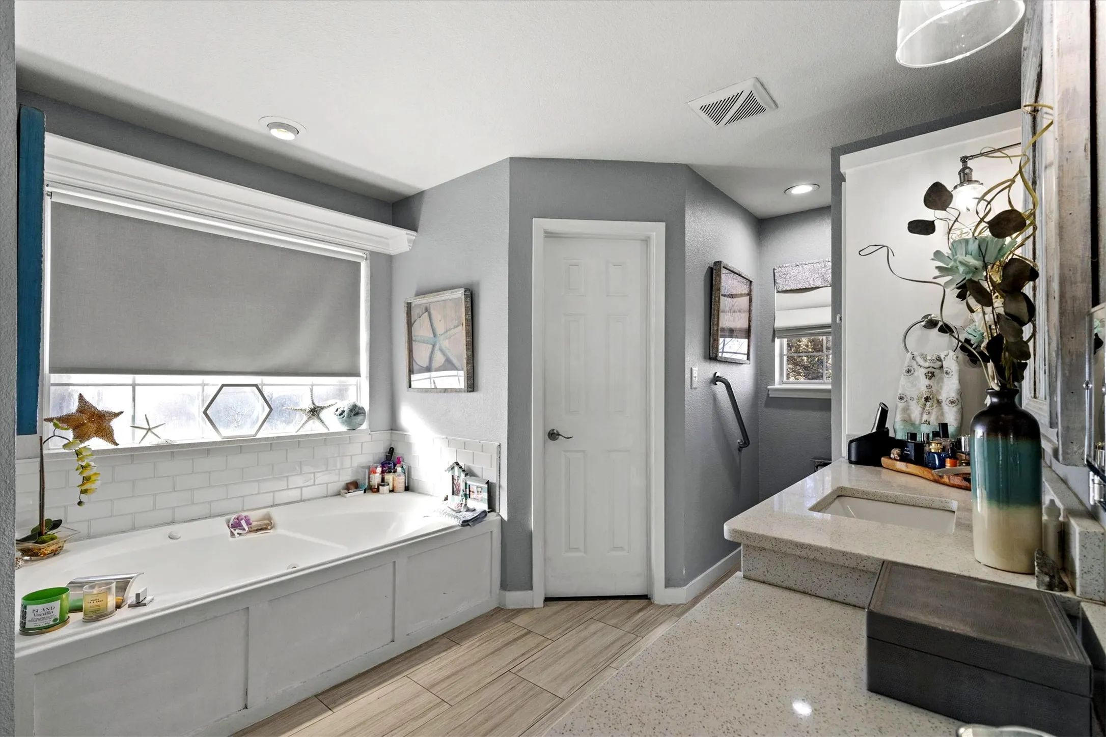 PRIMARY BATH...2 Walk-In Closets