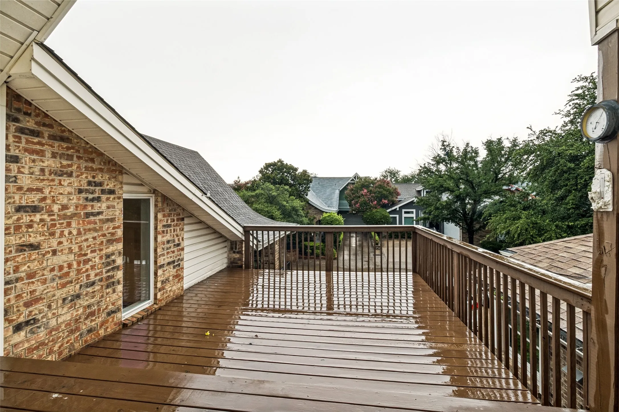 Single Family Residence For Sale in Dallas County , 3216 Trevolle Place, Dallas, Texas 75204, 2 Bedroom, 3 Bathroom, 1 Garage spaces, 2,258 Sqft, built in 1980, mls#21170560, Real Estate Agent in Dallas, Homes For Sale in Dallas county, Homes For Sale in Dallas, Realtor in Dallas Texas, Real Estate Brokerage Independent Realty Texas, Luminita Cordes Realtor