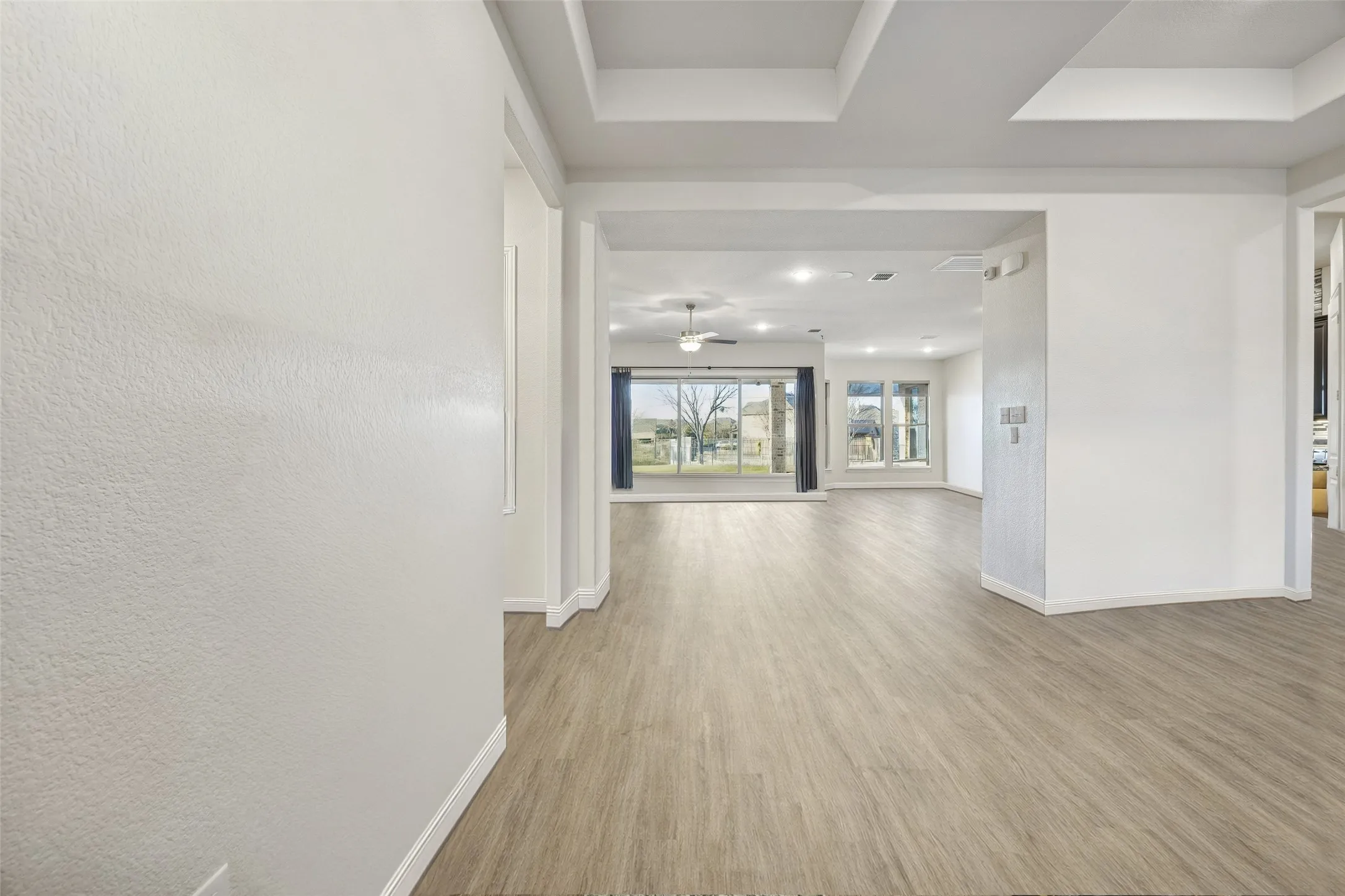 Single Family Residence For Sale in Denton County , 203 Citation Lane, Hickory Creek, Texas 75065, 4 Bedroom, 4 Bathroom, 3 Garage spaces, 3,275 Sqft, built in 2020, Preowned, mls#21166880, Real Estate Agent in Hickory Creek, Homes For Sale in Denton county, Homes For Sale in Hickory Creek, Realtor in Hickory Creek Texas, Real Estate Brokerage Independent Realty Texas, Luminita Cordes Realtor