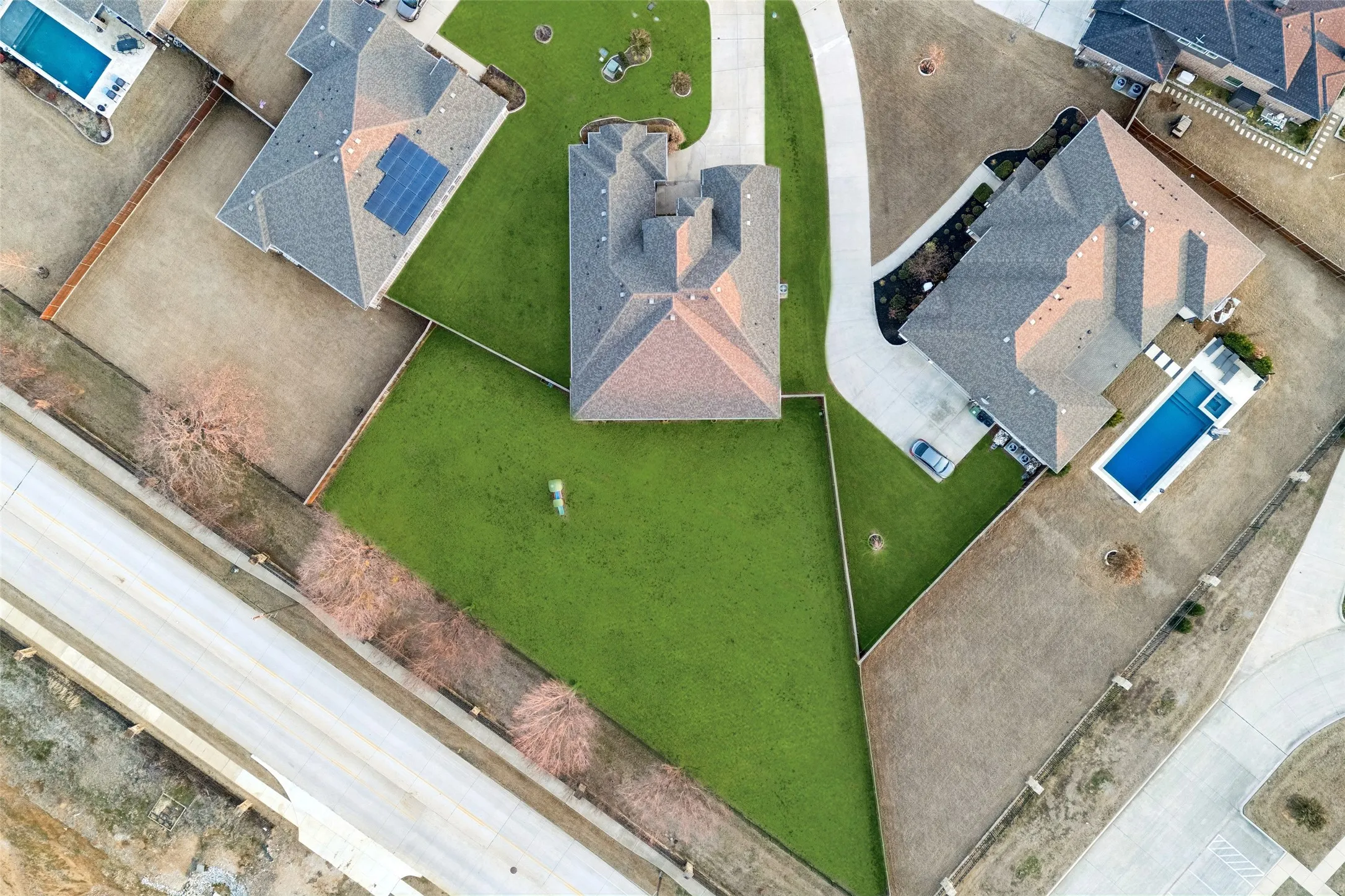 Single Family Residence For Sale in Denton County , 203 Citation Lane, Hickory Creek, Texas 75065, 4 Bedroom, 4 Bathroom, 3 Garage spaces, 3,275 Sqft, built in 2020, Preowned, mls#21166880, Real Estate Agent in Hickory Creek, Homes For Sale in Denton county, Homes For Sale in Hickory Creek, Realtor in Hickory Creek Texas, Real Estate Brokerage Independent Realty Texas, Luminita Cordes Realtor