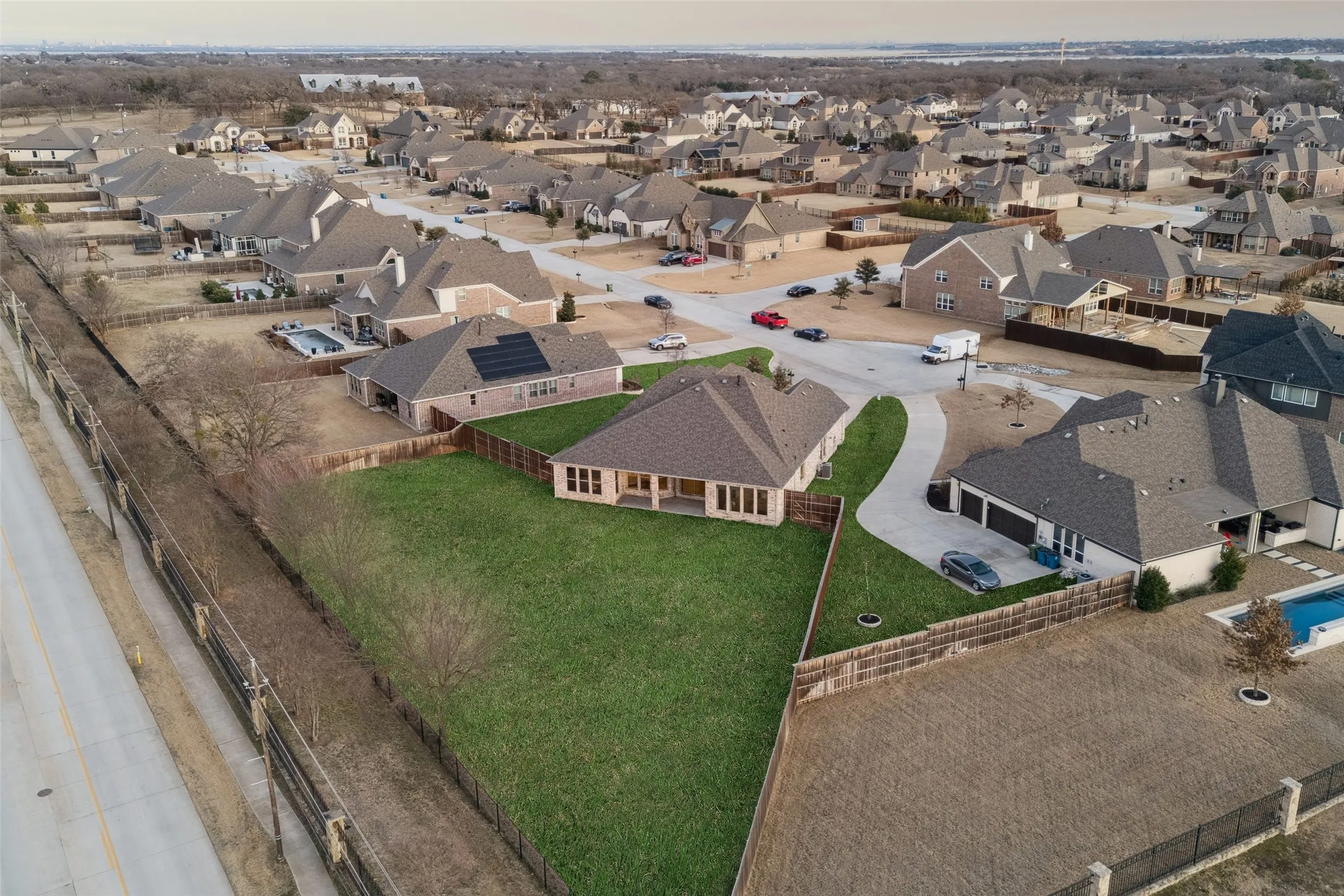 Single Family Residence For Sale in Denton County , 203 Citation Lane, Hickory Creek, Texas 75065, 4 Bedroom, 4 Bathroom, 3 Garage spaces, 3,275 Sqft, built in 2020, Preowned, mls#21166880, Real Estate Agent in Hickory Creek, Homes For Sale in Denton county, Homes For Sale in Hickory Creek, Realtor in Hickory Creek Texas, Real Estate Brokerage Independent Realty Texas, Luminita Cordes Realtor
