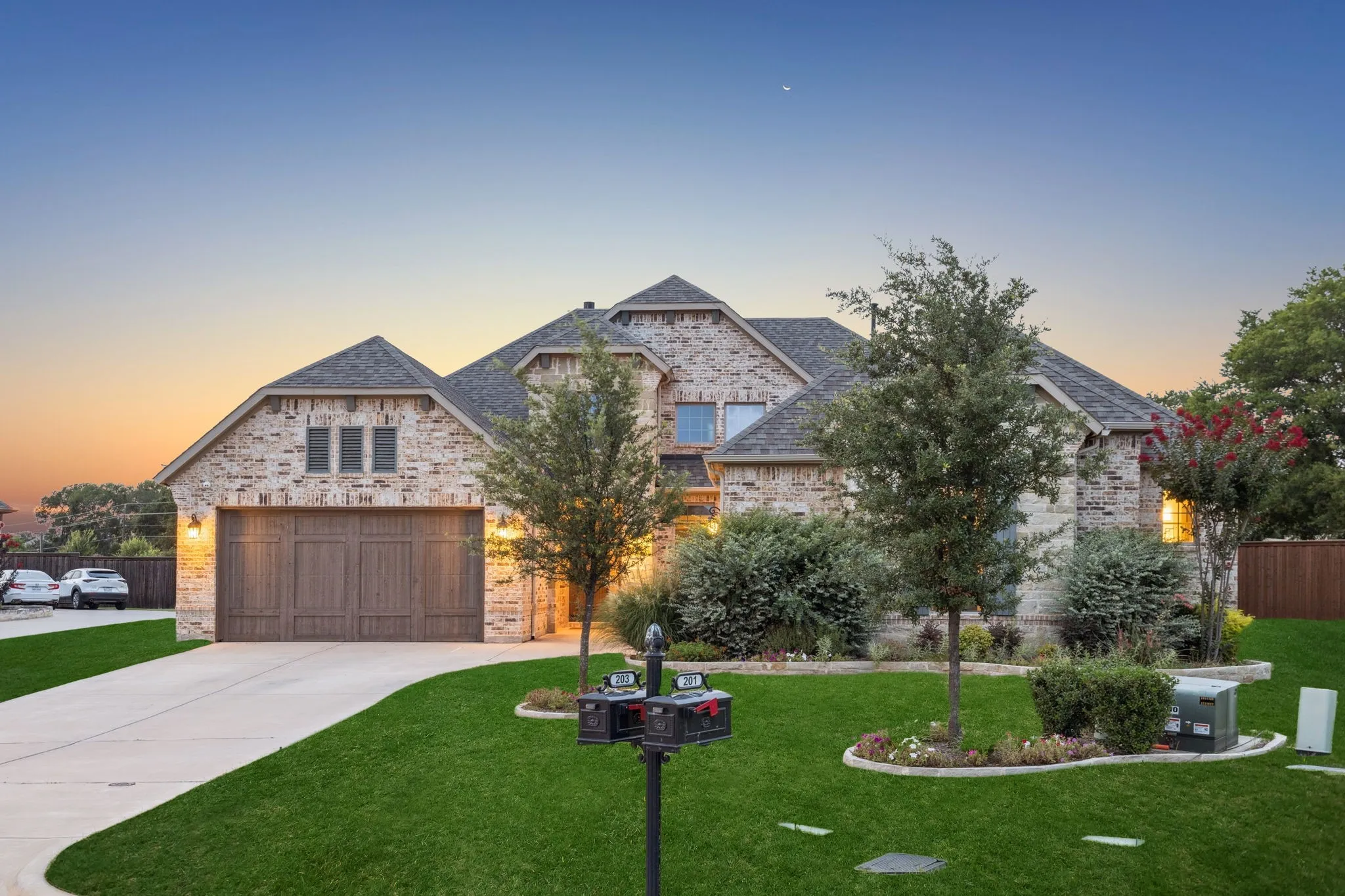 Single Family Residence For Sale in Denton County , 203 Citation Lane, Hickory Creek, Texas 75065, 4 Bedroom, 4 Bathroom, 3 Garage spaces, 3,275 Sqft, built in 2020, Preowned, mls#21166880, Real Estate Agent in Hickory Creek, Homes For Sale in Denton county, Homes For Sale in Hickory Creek, Realtor in Hickory Creek Texas, Real Estate Brokerage Independent Realty Texas, Luminita Cordes Realtor