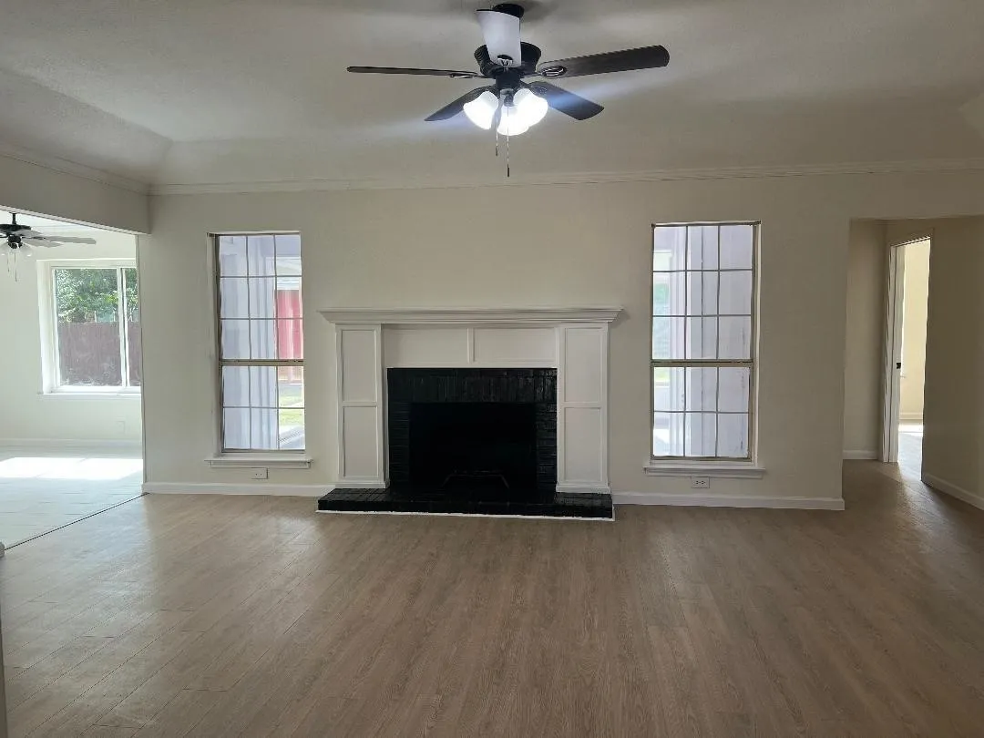 Single Family Residence For Rent in Johnson County , 1500 Hyde Park Boulevard, Cleburne, Texas 76033, 3 Bedrooms, 2 Bathrooms, 2 Garage spaces, 1,635 Sqft, built in 1987, Preowned, Price $2,150, mls#21174931, Real Estate Agent in Cleburne, Homes For Rent in Johnson county, Homes For Rent in Cleburne, Realtor in Cleburne Texas, Real Estate Brokerage Independent Realty Texas, Luminita Cordes Realtor