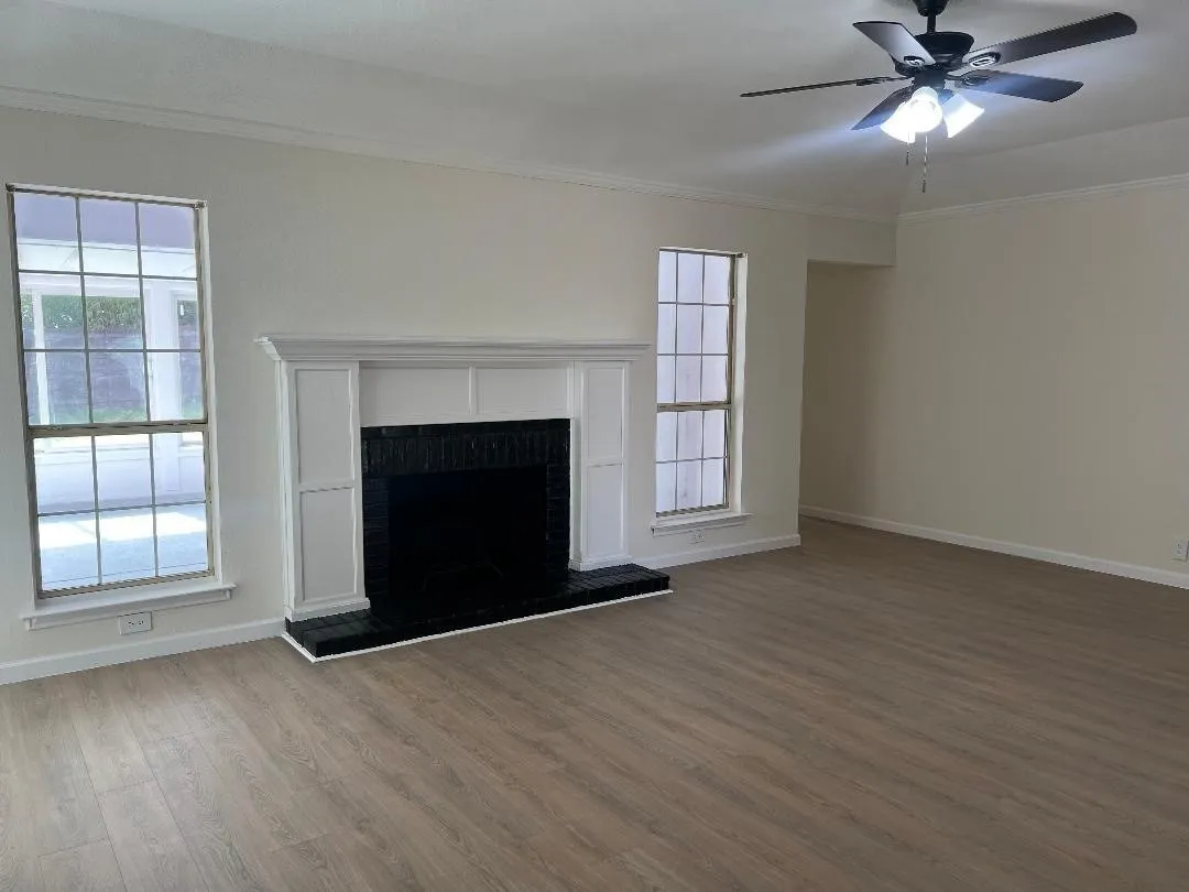 Single Family Residence For Rent in Johnson County , 1500 Hyde Park Boulevard, Cleburne, Texas 76033, 3 Bedrooms, 2 Bathrooms, 2 Garage spaces, 1,635 Sqft, built in 1987, Preowned, Price $2,150, mls#21174931, Real Estate Agent in Cleburne, Homes For Rent in Johnson county, Homes For Rent in Cleburne, Realtor in Cleburne Texas, Real Estate Brokerage Independent Realty Texas, Luminita Cordes Realtor
