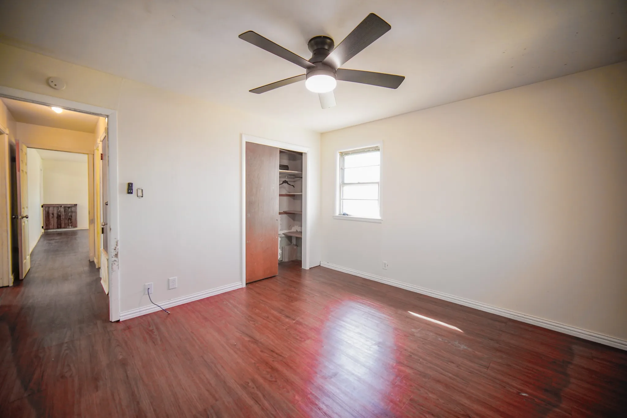 Single Family Residence For Sale in Jack County , 202 N 10th Street, Jacksboro, Texas 76458, 4 Bedroom, 2 Bathroom, Garage spaces, 1,758 Sqft, built in 1966, Preowned, mls#21174965, Real Estate Agent in Jacksboro, Homes For Sale in Jack county, Homes For Sale in Jacksboro, Realtor in Jacksboro Texas, Real Estate Brokerage Independent Realty Texas, Luminita Cordes Realtor