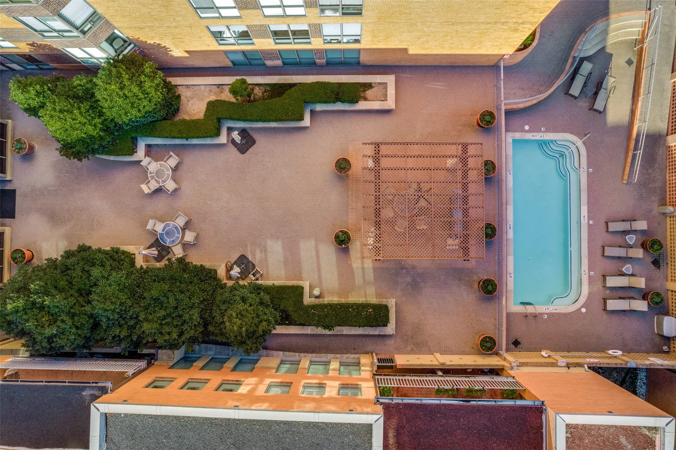 Condominium For Rent in Dallas County , 4242 Lomo Alto Drive N70, Highland Park, Texas 75219, 3 Bedroom, 4 Bathroom, 2 Garage spaces, 2,569 Sqft, built in 1950, Preowned, mls#21170038, Real Estate Agent in Highland Park, Homes For Rent in Dallas county, Homes For Rent in Highland Park, Realtor in Highland Park Texas, Real Estate Brokerage Independent Realty Texas, Luminita Cordes Realtor