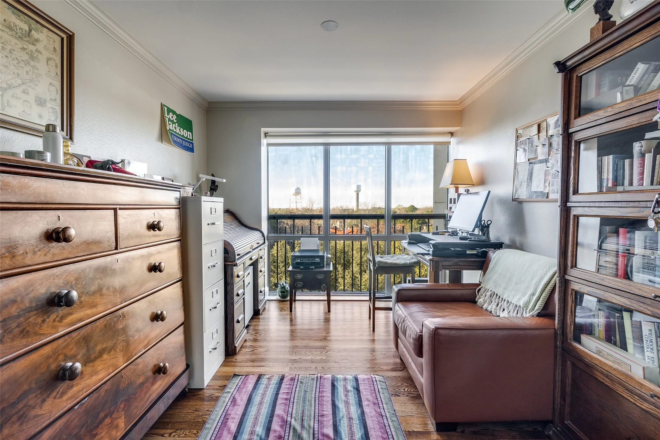Condominium For Rent in Dallas County , 4242 Lomo Alto Drive N70, Highland Park, Texas 75219, 3 Bedroom, 4 Bathroom, 2 Garage spaces, 2,569 Sqft, built in 1950, Preowned, mls#21170038, Real Estate Agent in Highland Park, Homes For Rent in Dallas county, Homes For Rent in Highland Park, Realtor in Highland Park Texas, Real Estate Brokerage Independent Realty Texas, Luminita Cordes Realtor